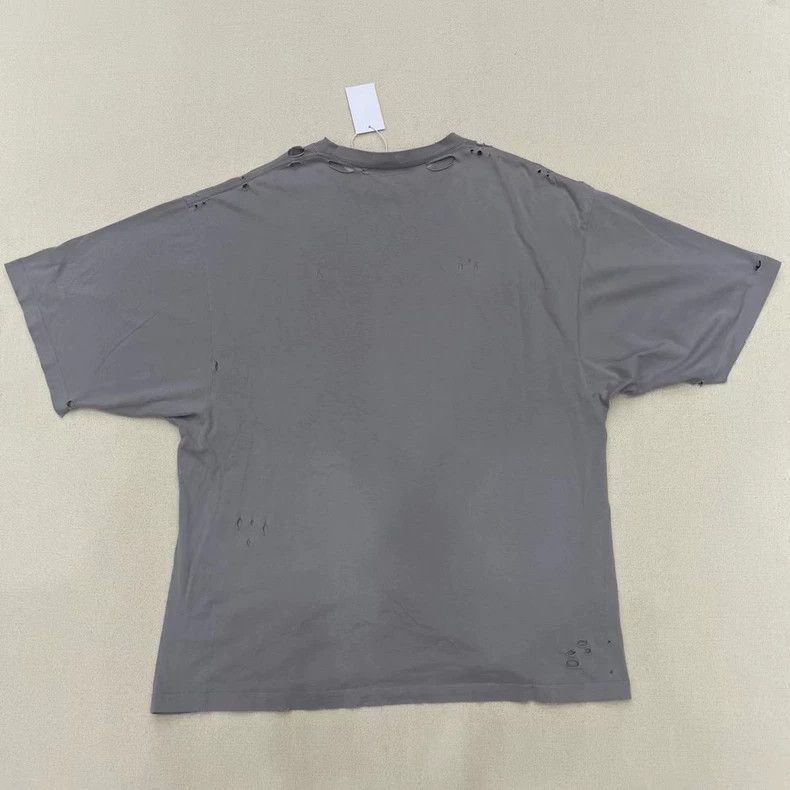 Balenciaga Balenciaga Distressed blurred short-sleeved shirt Size US S / EU 44-46 / 1 - 2 Thumbnail