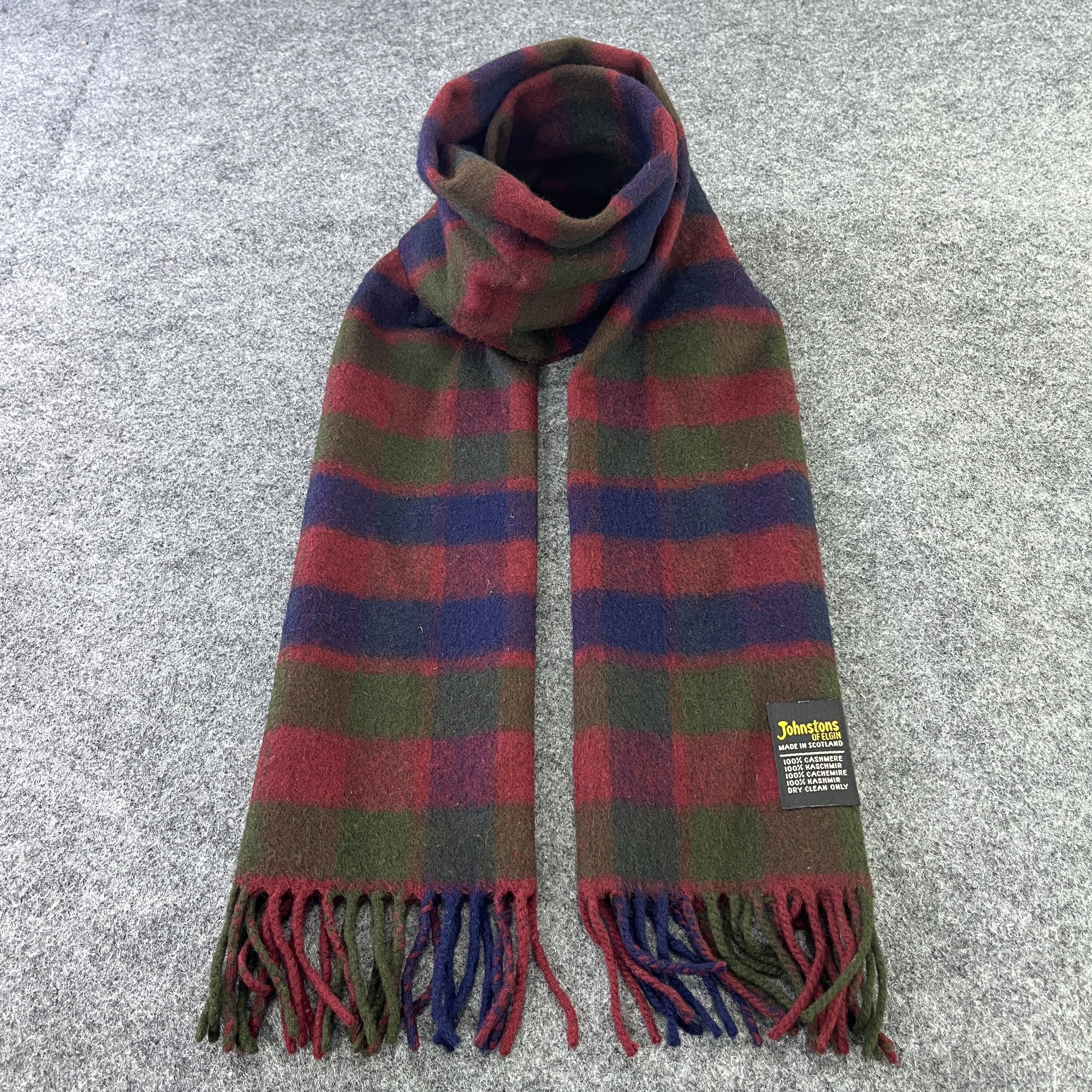 Johnstons Of Elgin Johnstons Of Elgin Scarf / Muffler / Neckwear T780 Size ONE SIZE - 1 Thumbnail