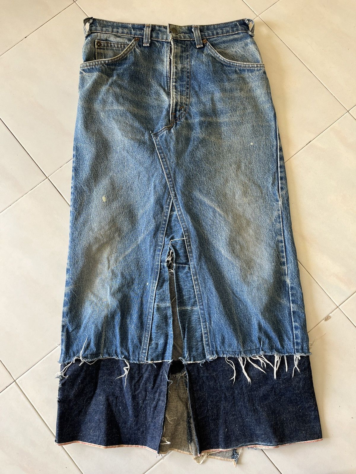 Levi's Reconstructed Vintage 80’s Levis Orange Tab Skirt Size 28" / US 6 / IT 42 - 2 Thumbnail
