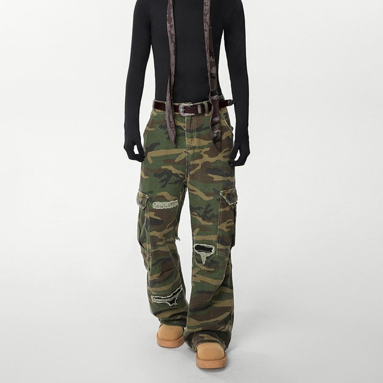 Vintage Camo Distressed Cargo Stacked Pants, Wide Leg Flared Pants Size US 30 / EU 46 - 1 Thumbnail