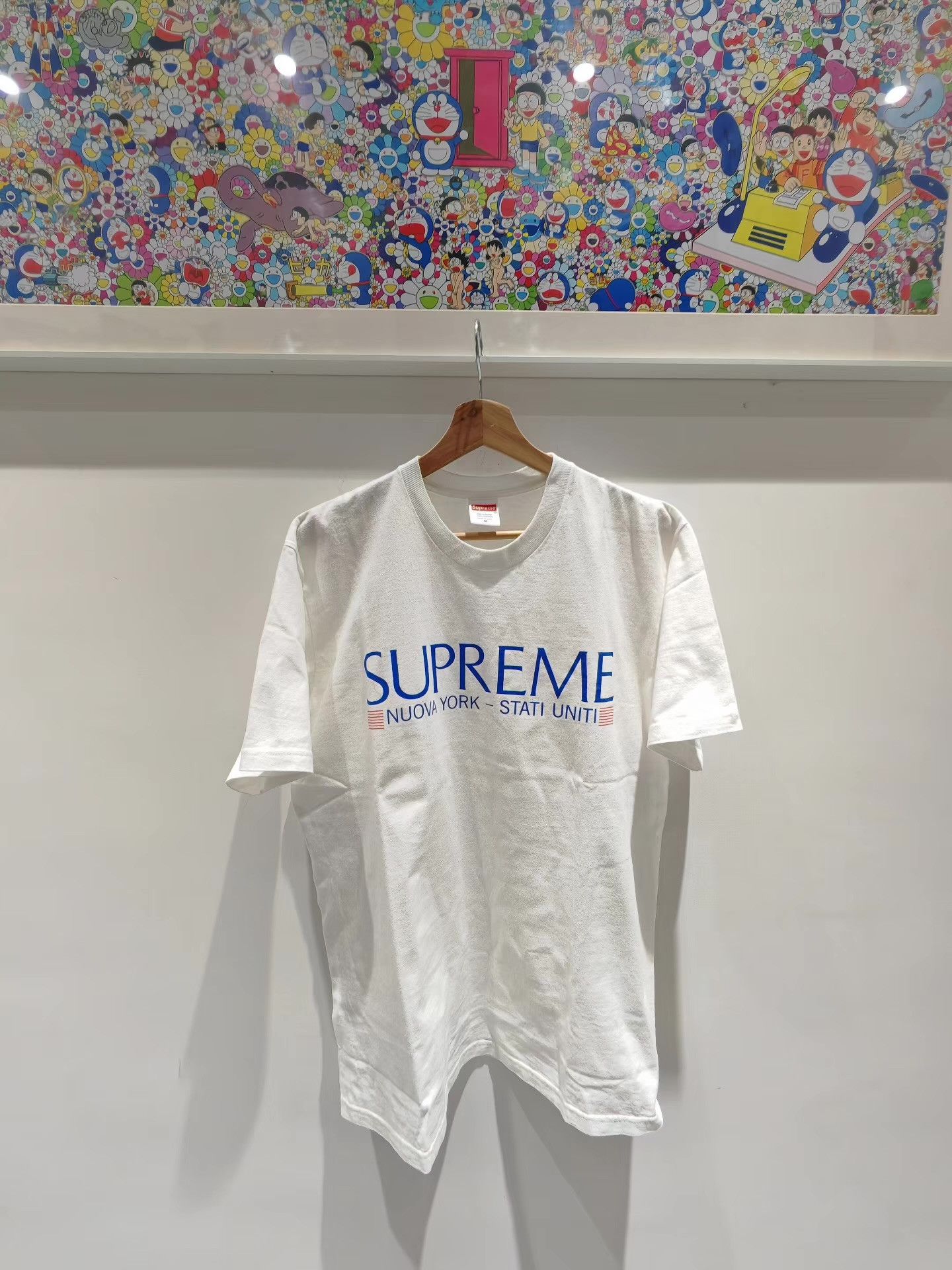 Supreme Supreme Week 1 Nuova York Tee Q15 Size US M / EU 48-50 / 2 - 1 Thumbnail