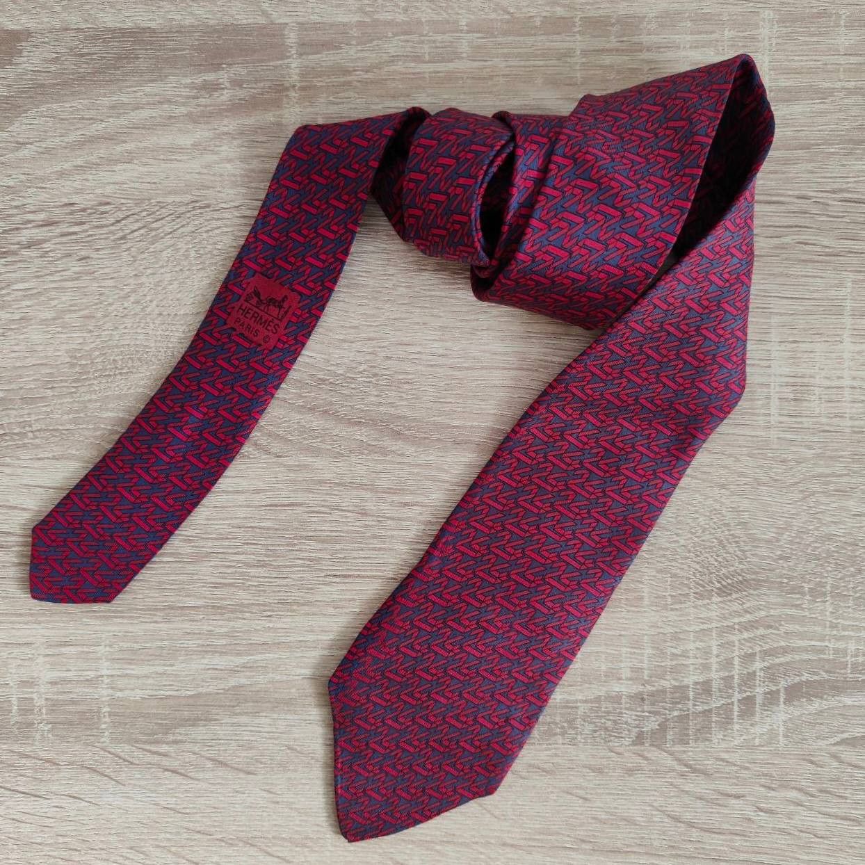 Hermes Hermes Paris Silk Tie 7263 MA Birds Red Size ONE SIZE - 2 Thumbnail