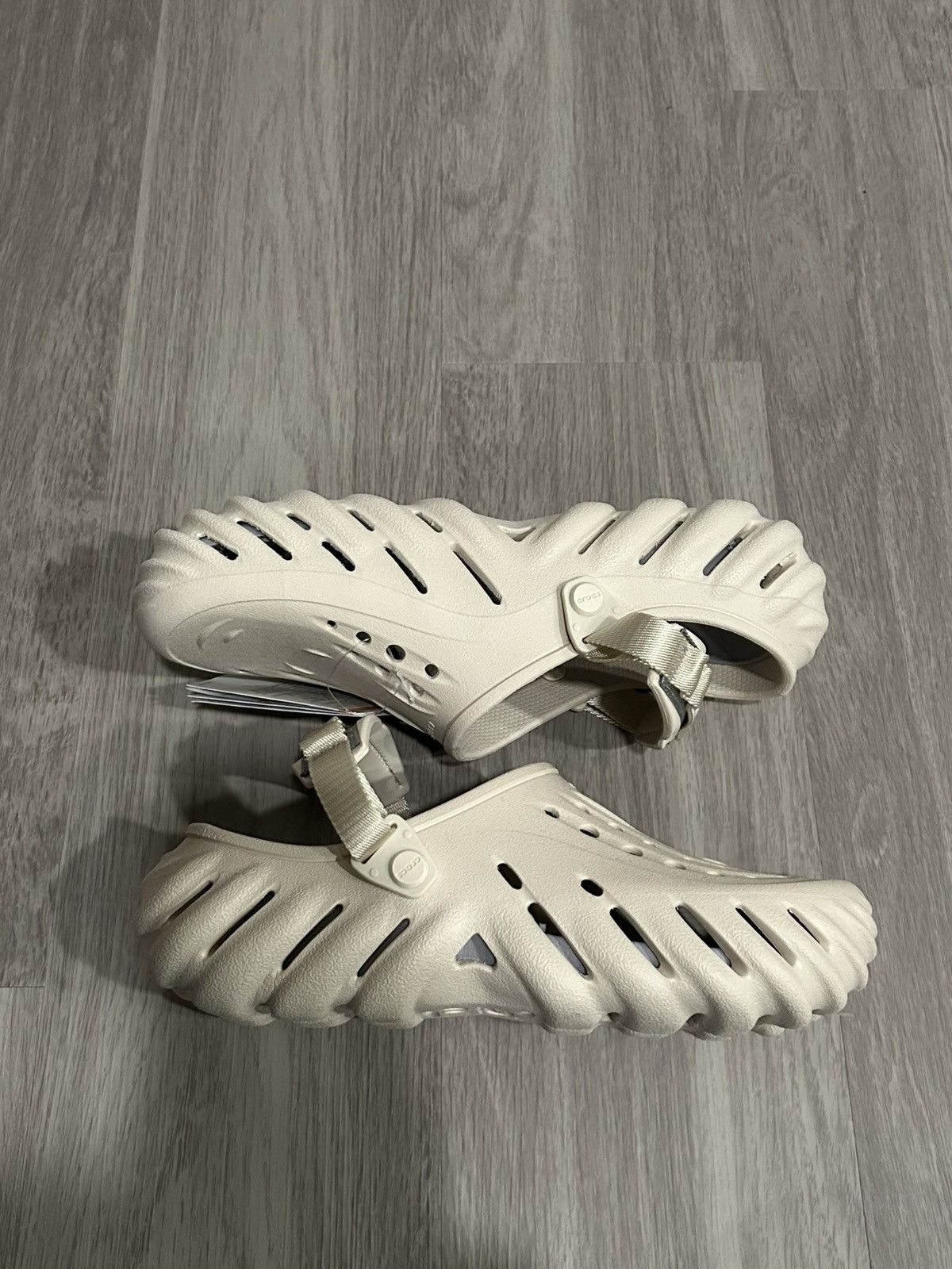 Crocs Crocs Echo Clog Stucco Size 10 Size US 10 / EU 43 - 1 Thumbnail