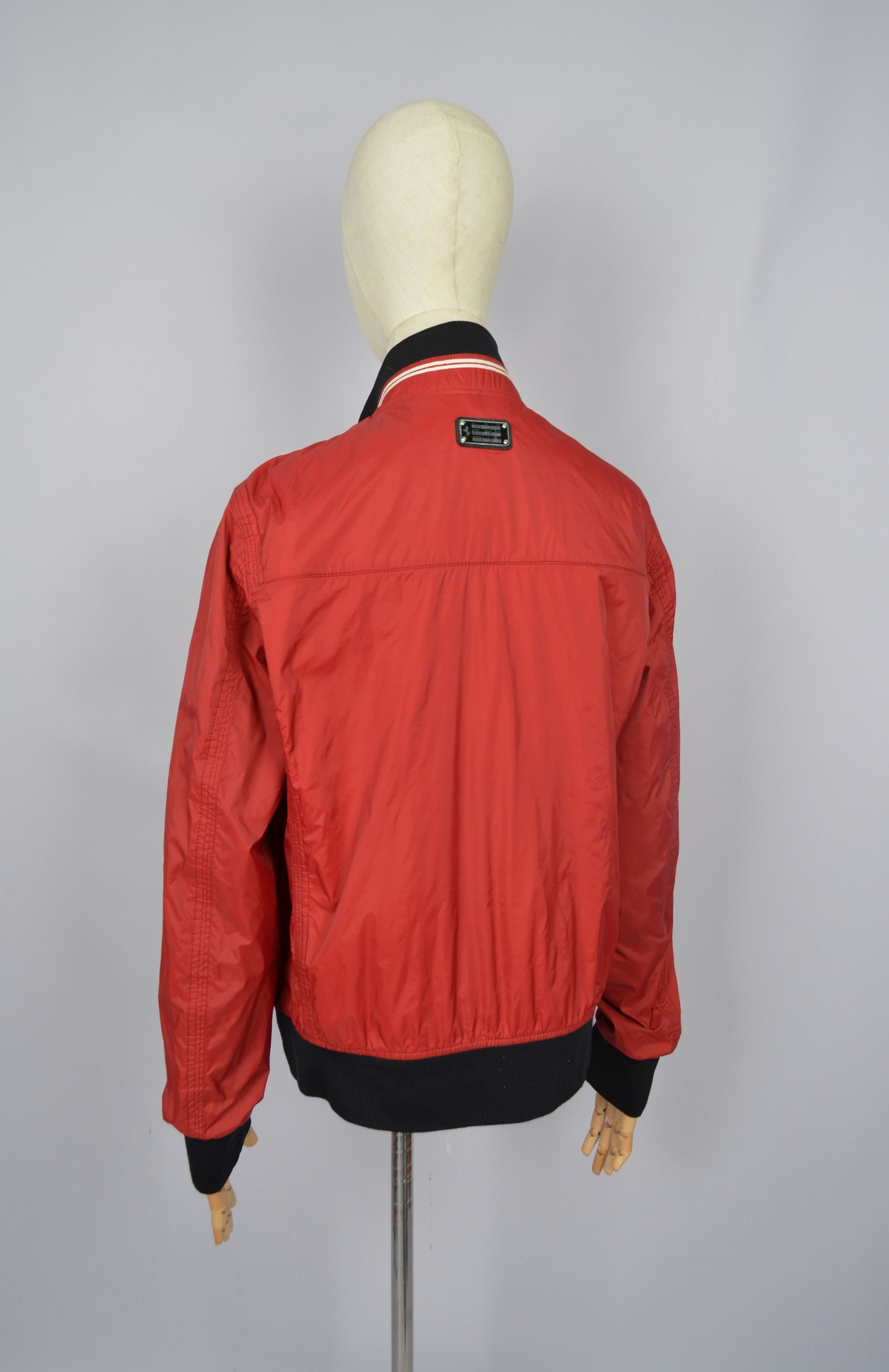 Ferrari × Formula 1 Ferrari Scuderia F1 Red Jacket Nylon Logo Tyvek Lining Sz M Size M / US 6-8 / IT 42-44 - 11 Thumbnail