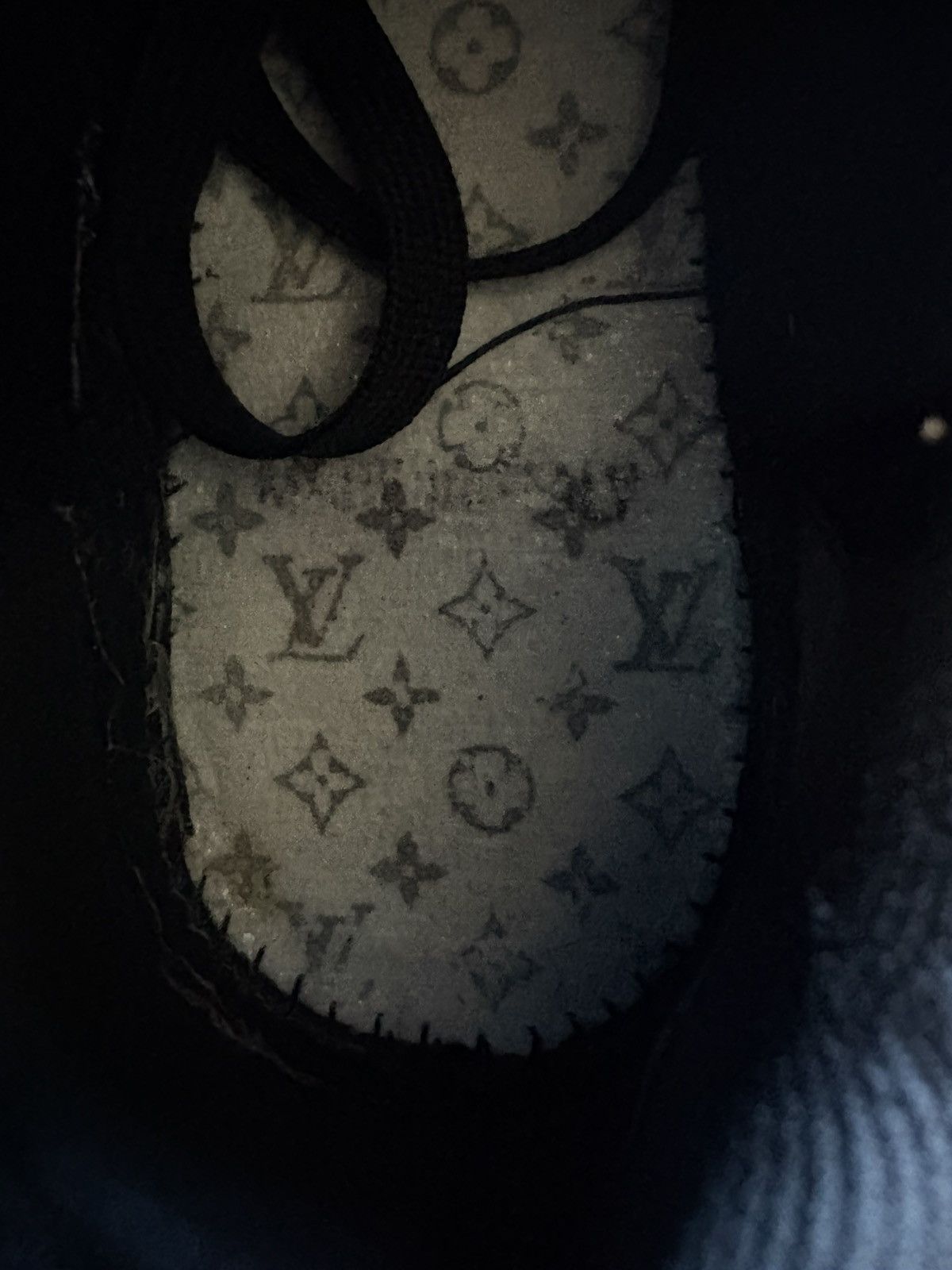 Louis Vuitton Louis Vuitton Trainer Black Gray Size US 8.5 / EU 41-42 - 11 Thumbnail