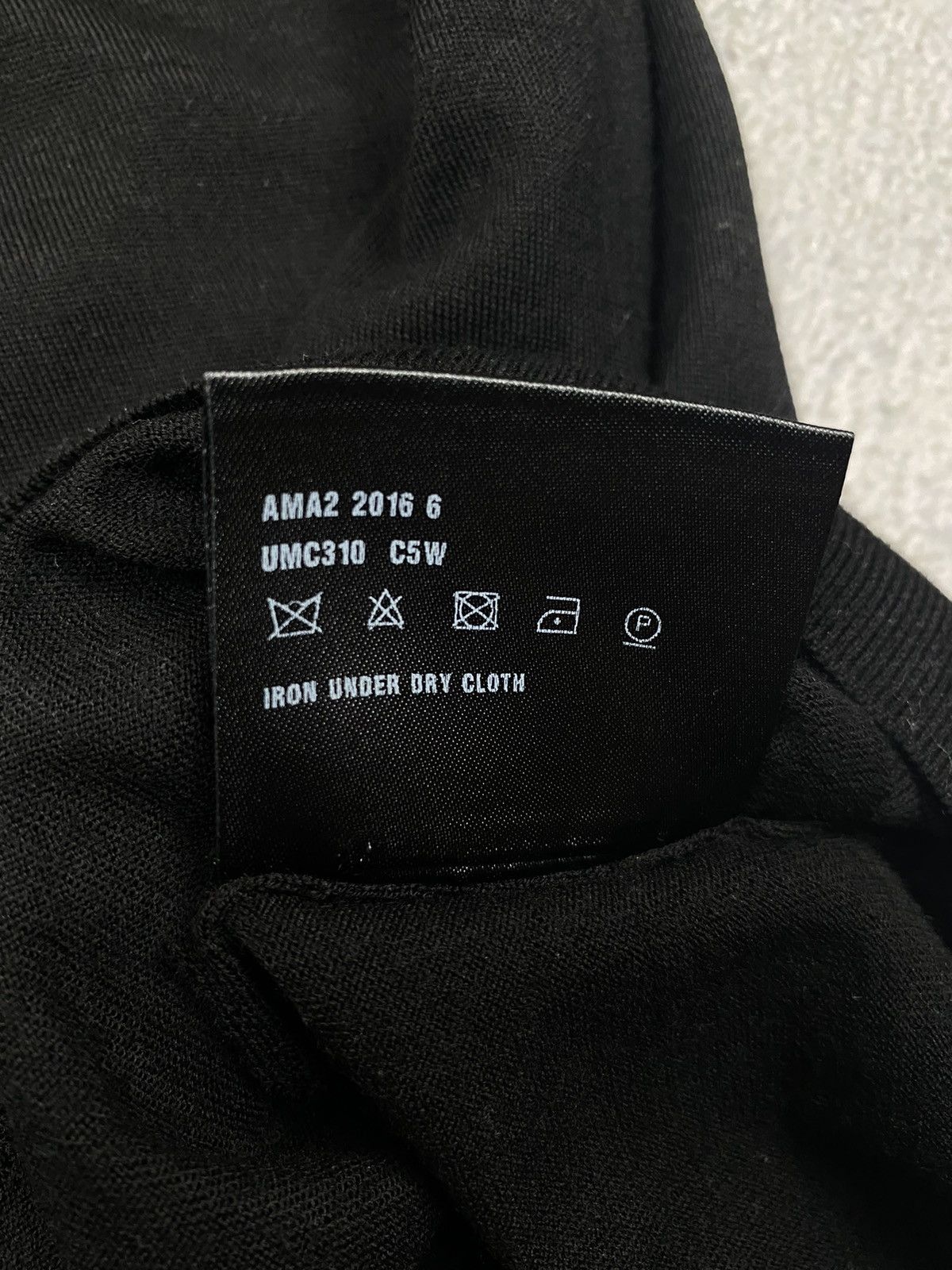 Prada Prada black cardigan wool button up. #cyber24 Size US M / EU 48-50 / 2 - 5 Thumbnail