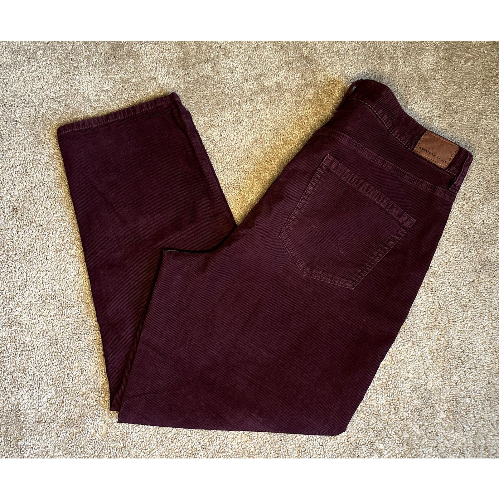 American Eagle Outfitters NWT American Eagle Outfitters Corduroy Straight Mom Jeans 14 Size 36" / US 14 / IT 50 - 3 Thumbnail