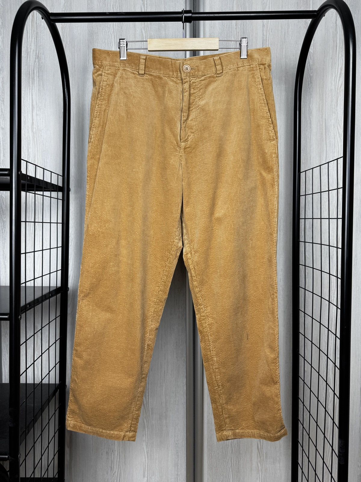 Cos COS Relaxed Fit Corduroy Cropped Pants size 52 Size US 36 / EU 52 - 2 Thumbnail