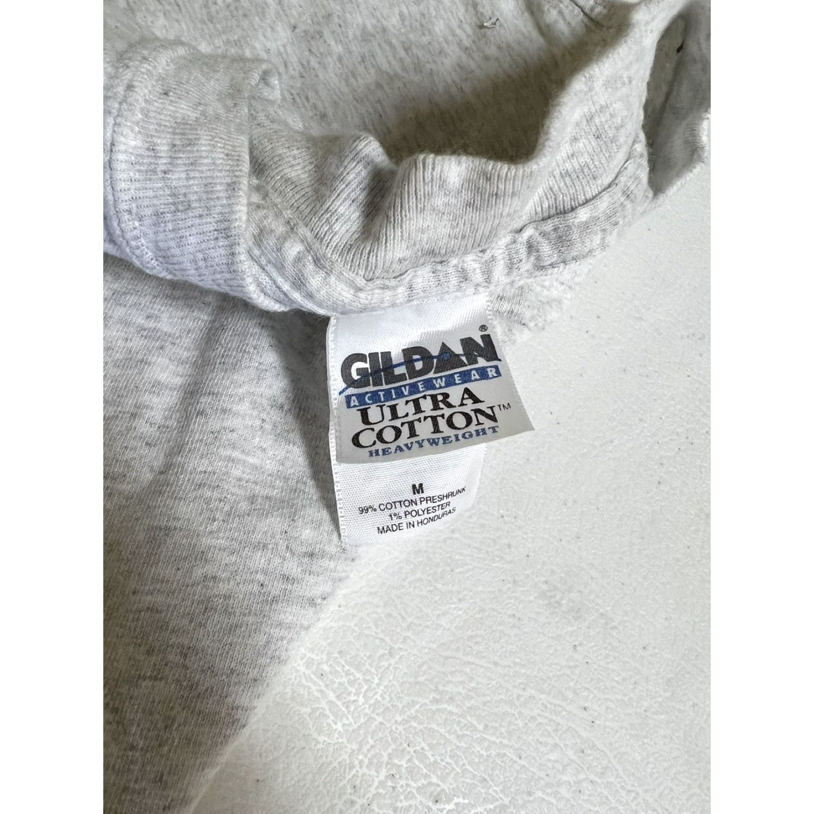 Gildan VINTAGE 2006 Killington VT Spring Loaded Snowboard Pipe Jam Pro/Am Slope Style T-Shirt M Gray Mens T-Shirt Size US M / EU 48-50 / 2 - 3 Thumbnail
