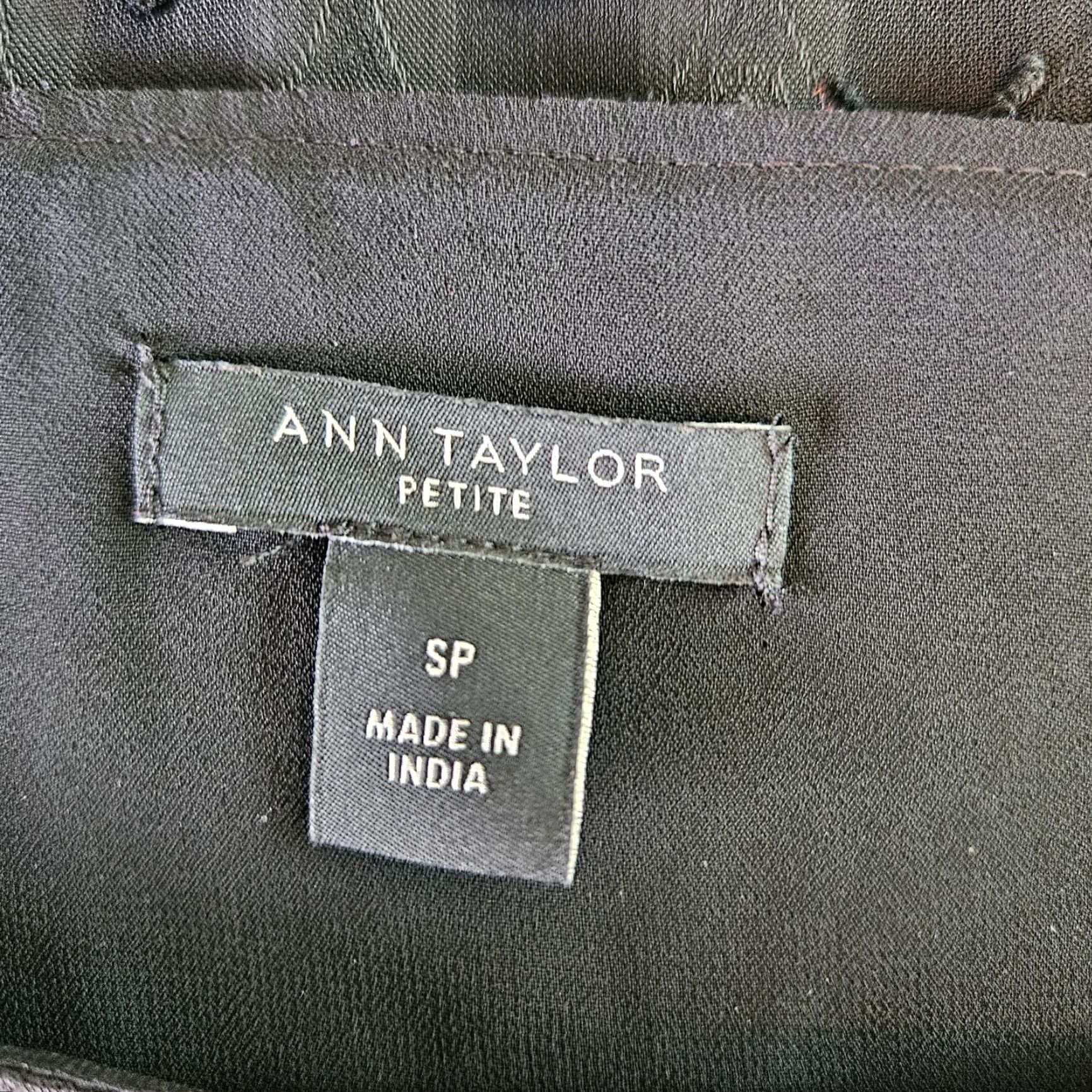 Ann Taylor Ann Taylor Womens Top Sz Small Petite Black Long Sleeve Size S / US 4 / IT 40 - 5 Thumbnail
