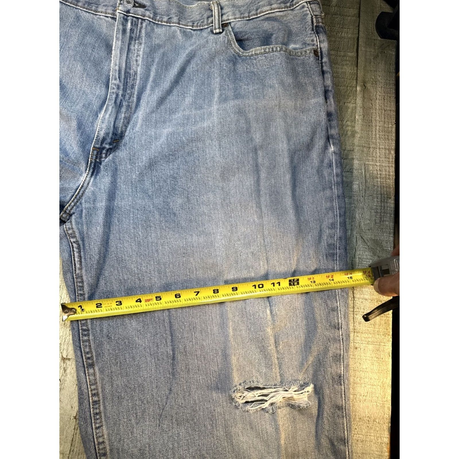 Levi's Levi's 560 Jeans Mens 48 x 30 Blue Distressed Relaxed Tapered 5-Pocket Denim Vintage 90s Grunge Retro 90s Mens Size US 32 / EU 48 - 2 Thumbnail