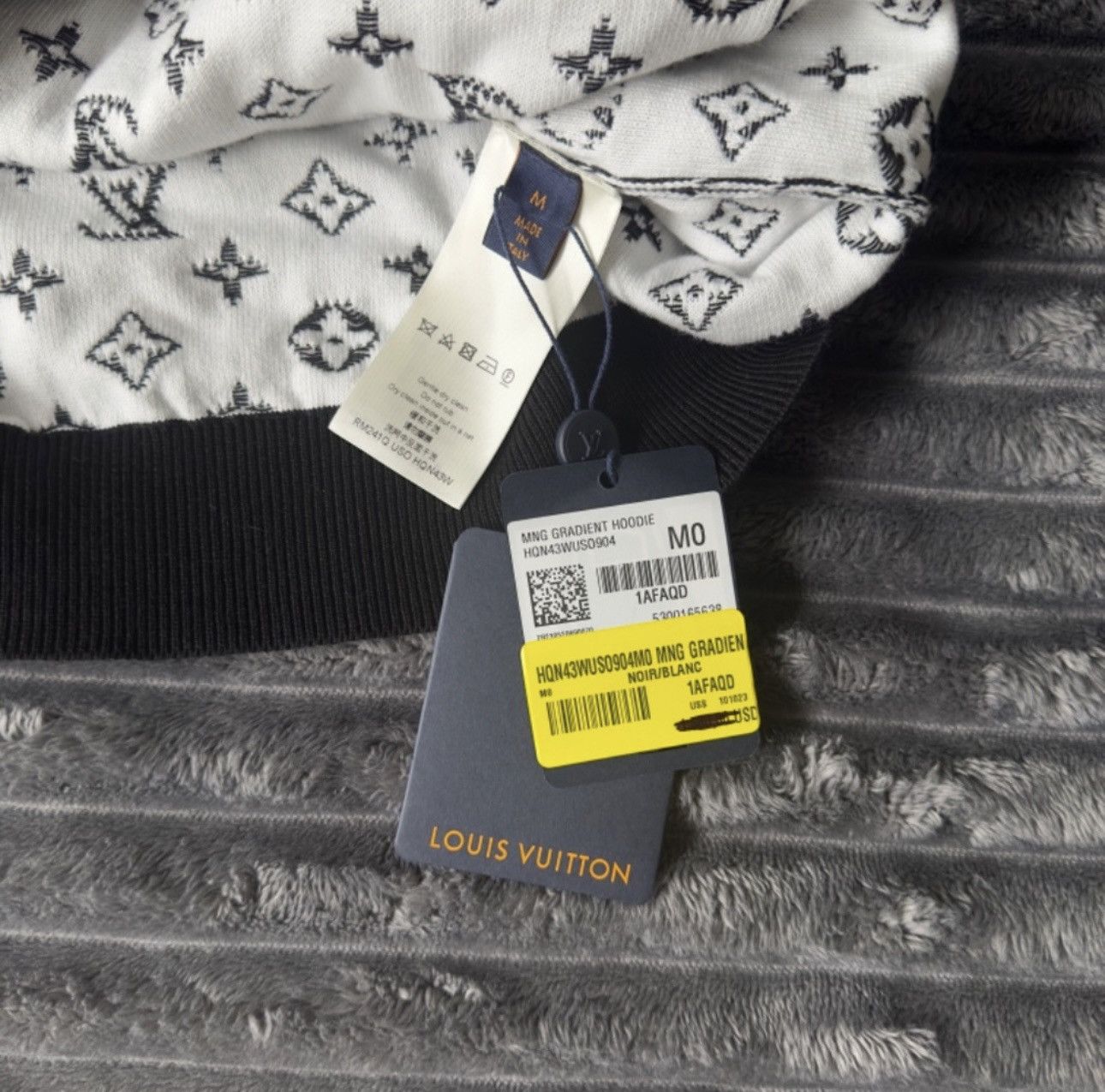 Louis Vuitton Louis Vuitton Gradient Hoodie Size US M / EU 48-50 / 2 - 2 Thumbnail