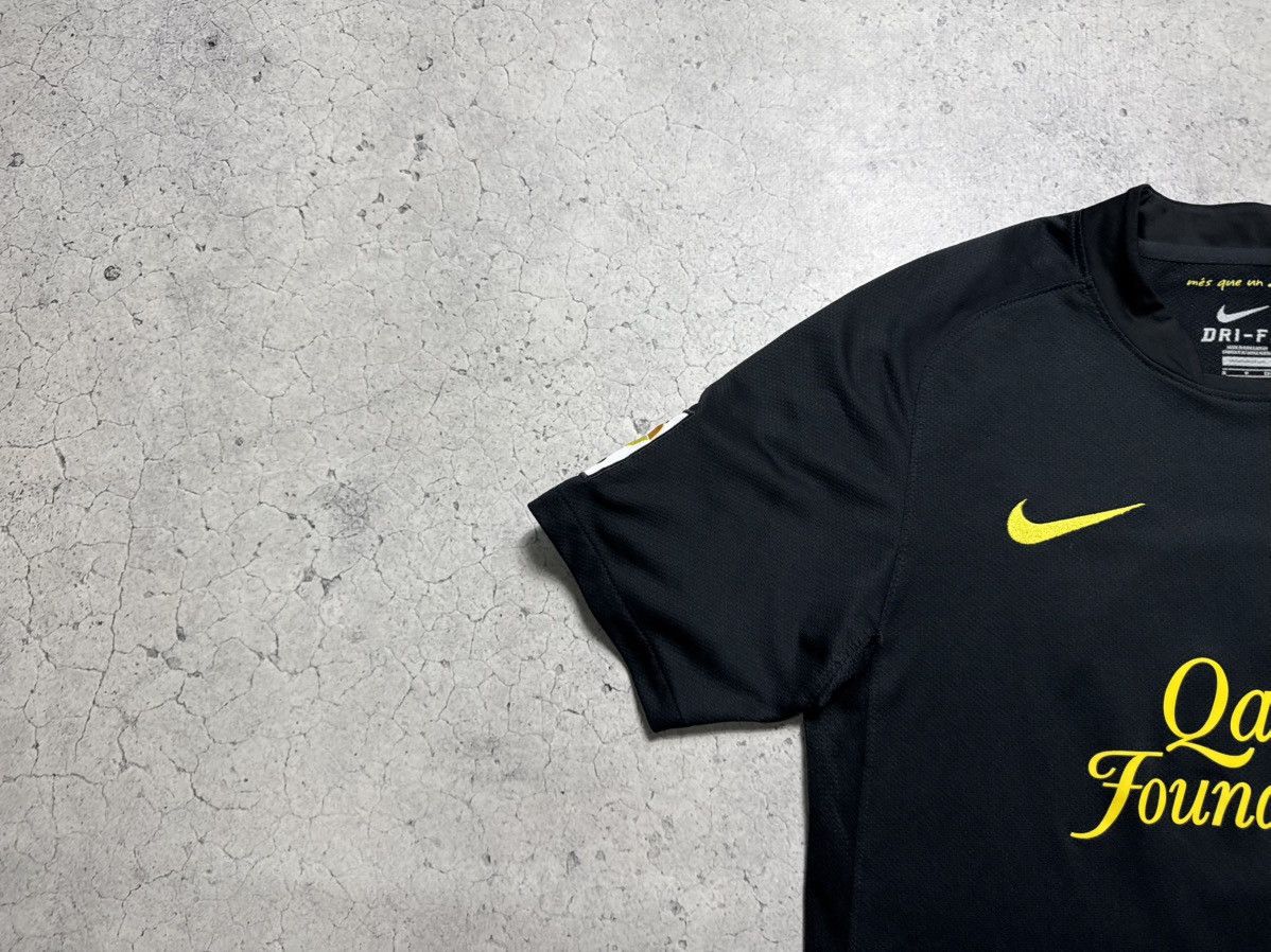 Nike Nike FC Barcelona David Villa #7 2011/2012 Soccer Jersey Size US S / EU 44-46 / 1 - 6 Thumbnail
