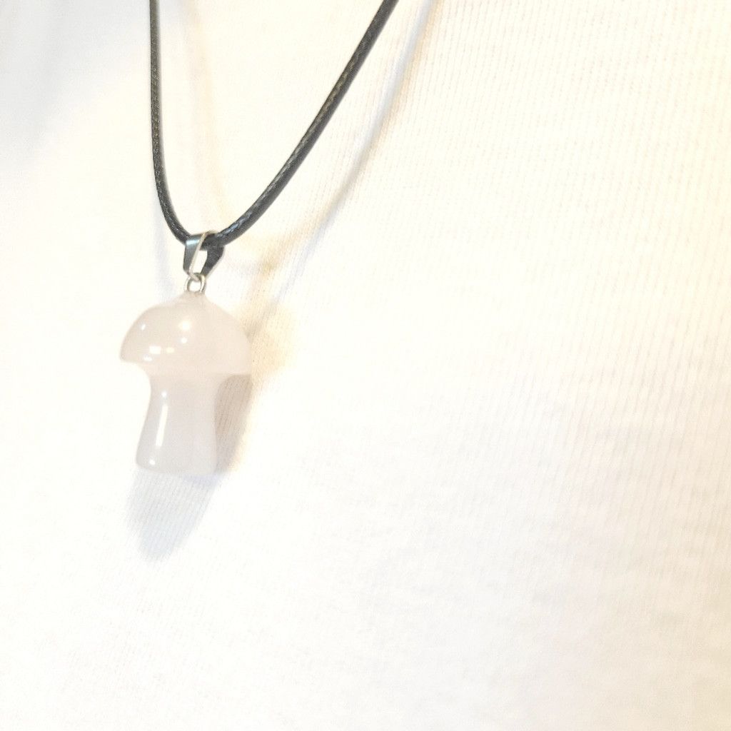 Handmade Natural Rose Quartz Crystal Mushroom Pendant Necklace Size ONE SIZE - 3 Thumbnail