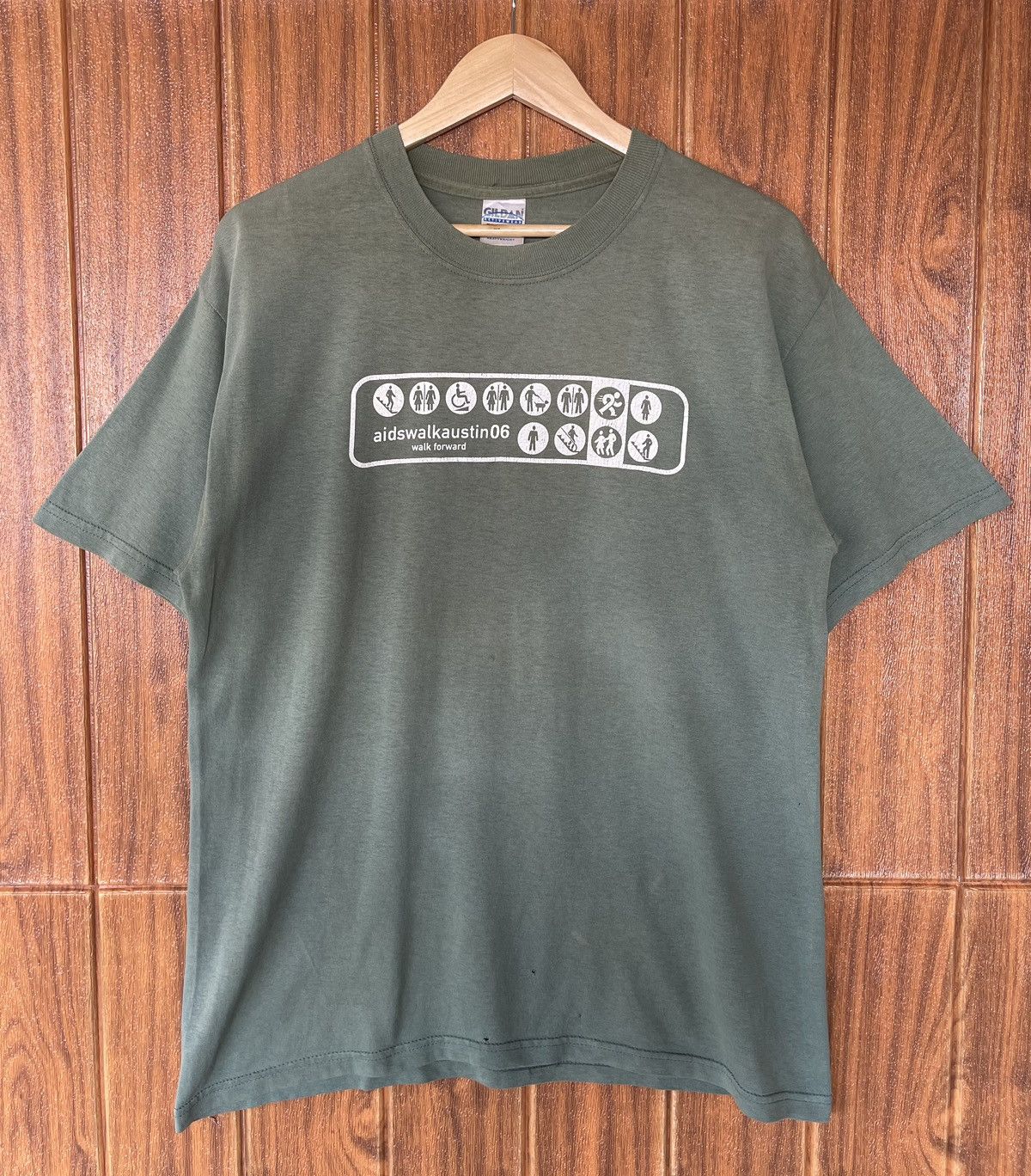 Vintage Vintage’y2k🔥HUMOR🔥Aids Walk Austin 06 Faded Tshirt Size US M / EU 48-50 / 2 - 1 Thumbnail