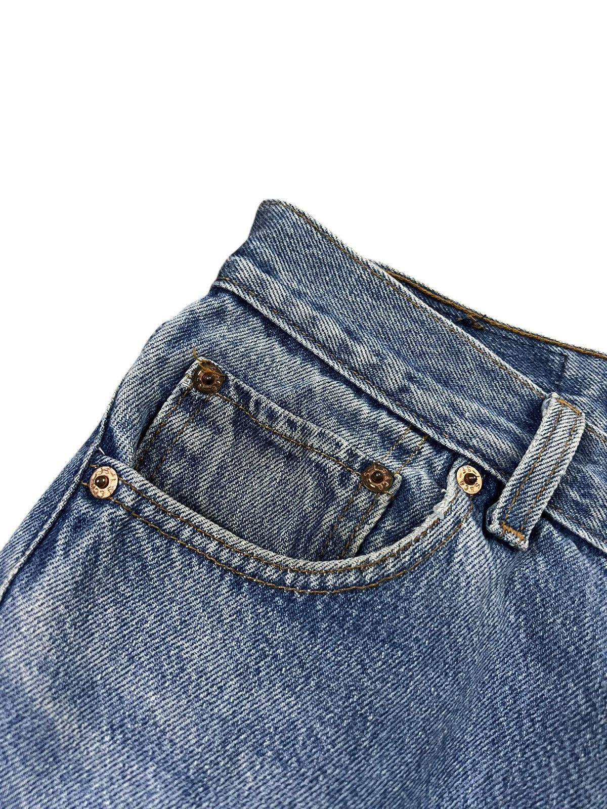 Levi's 80’s Vintage Levi’s 501 Mud Wash Jean Size US 29 - 9 Thumbnail