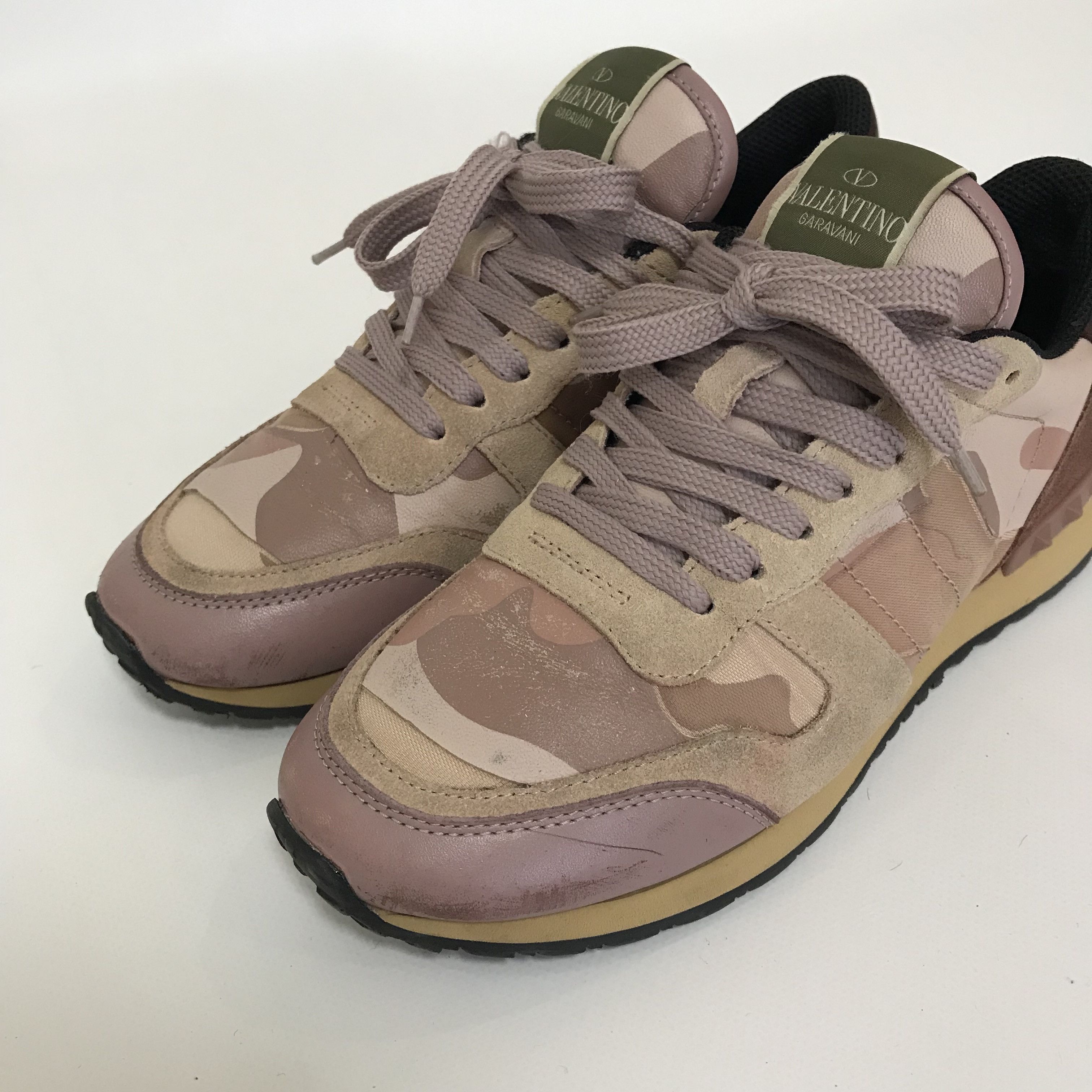 Valentino VALENTINO Garavani Rockrunner Pink Camouflage Sneakers Shoes Size US 7 / IT 37 - 11 Thumbnail