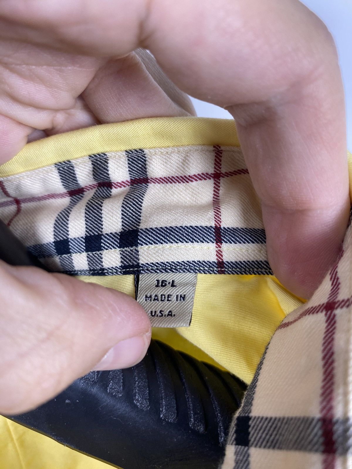 Burberry Burberry Vintage Shirt Button Up made in USA Men size L Size US L / EU 52-54 / 3 - 4 Thumbnail