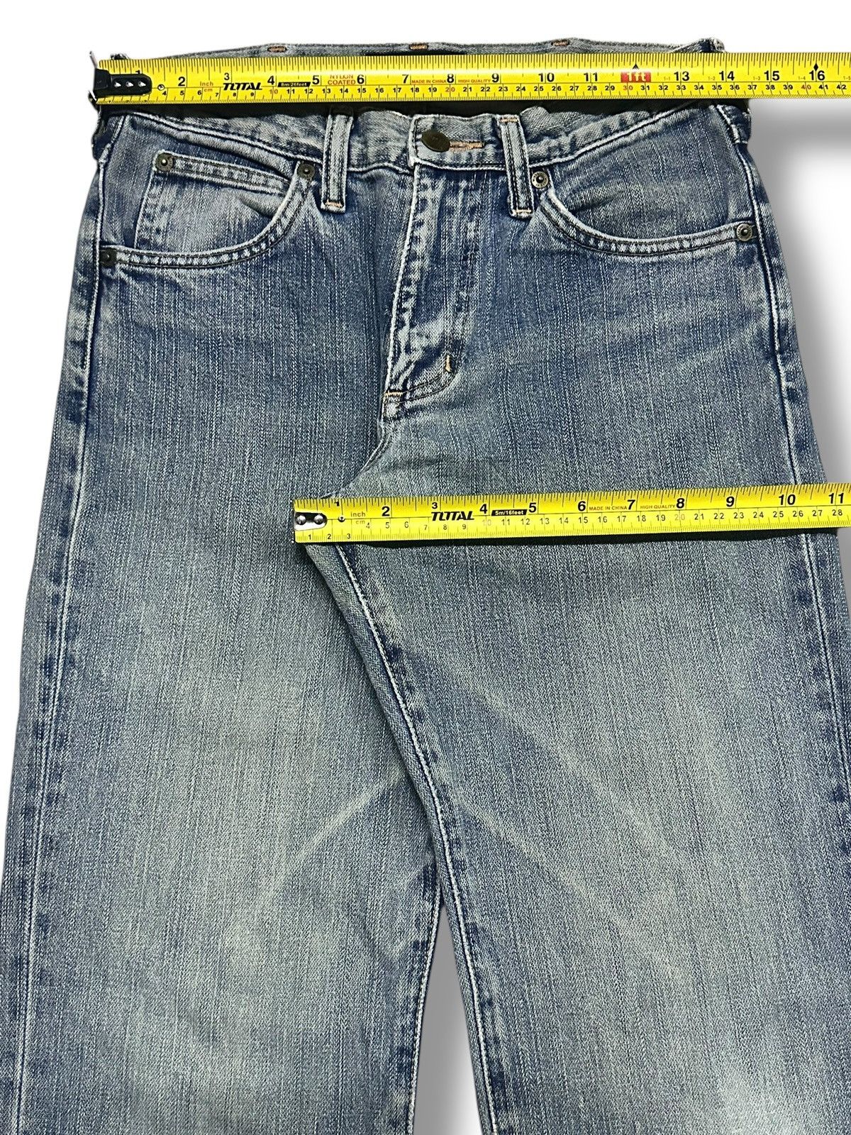 Japanese Brand Vintage Wrangler Straight Loose Style With Faded Wash Size US 28 / EU 44 - 14 Thumbnail