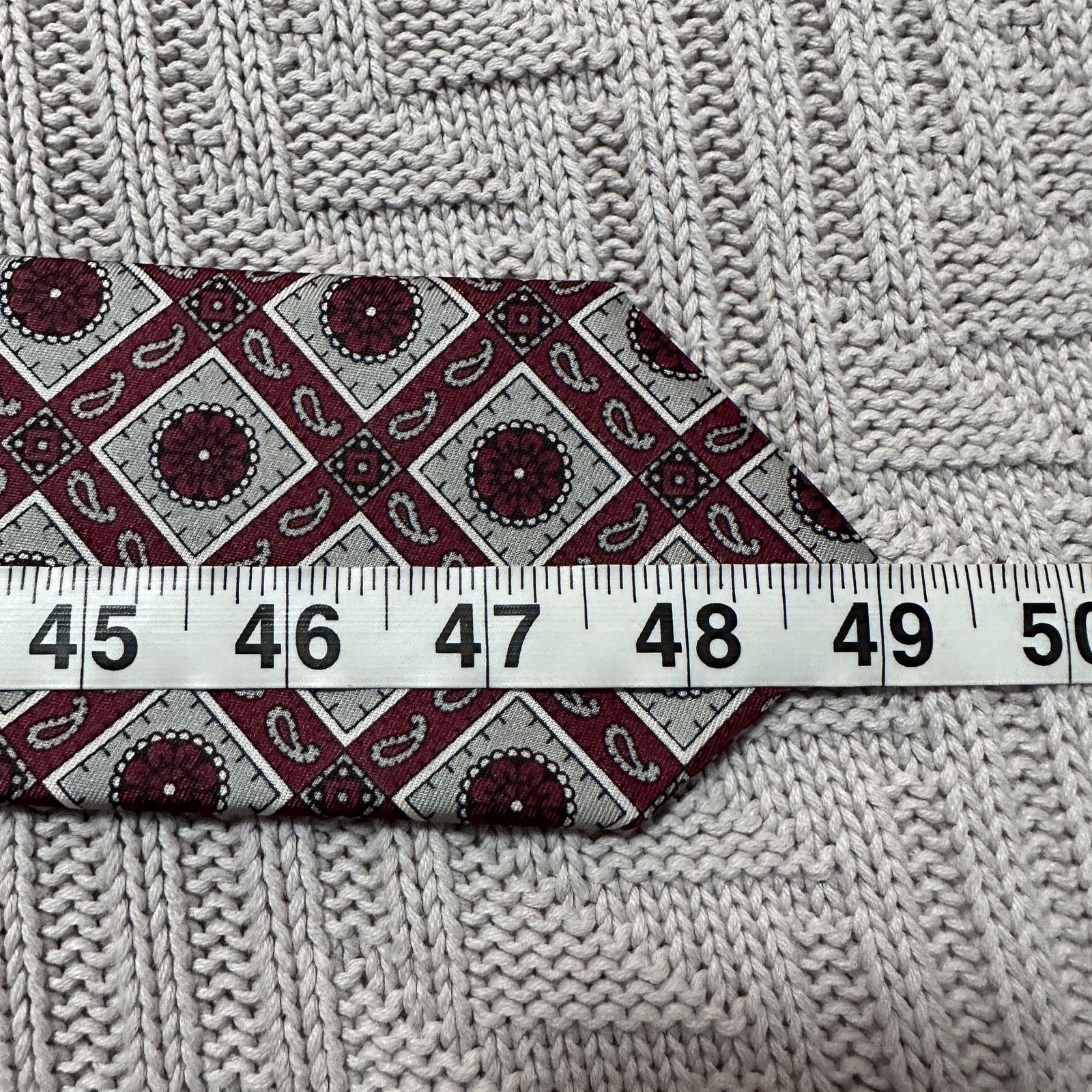 Vintage Vintage maroon and silver paisley men's tie Size ONE SIZE - 4 Thumbnail