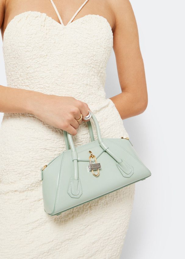 Givenchy o1srvl11e0924 Size: OS / Mini Antigona Stretch Bag Green Size ONE SIZE - 2 Thumbnail