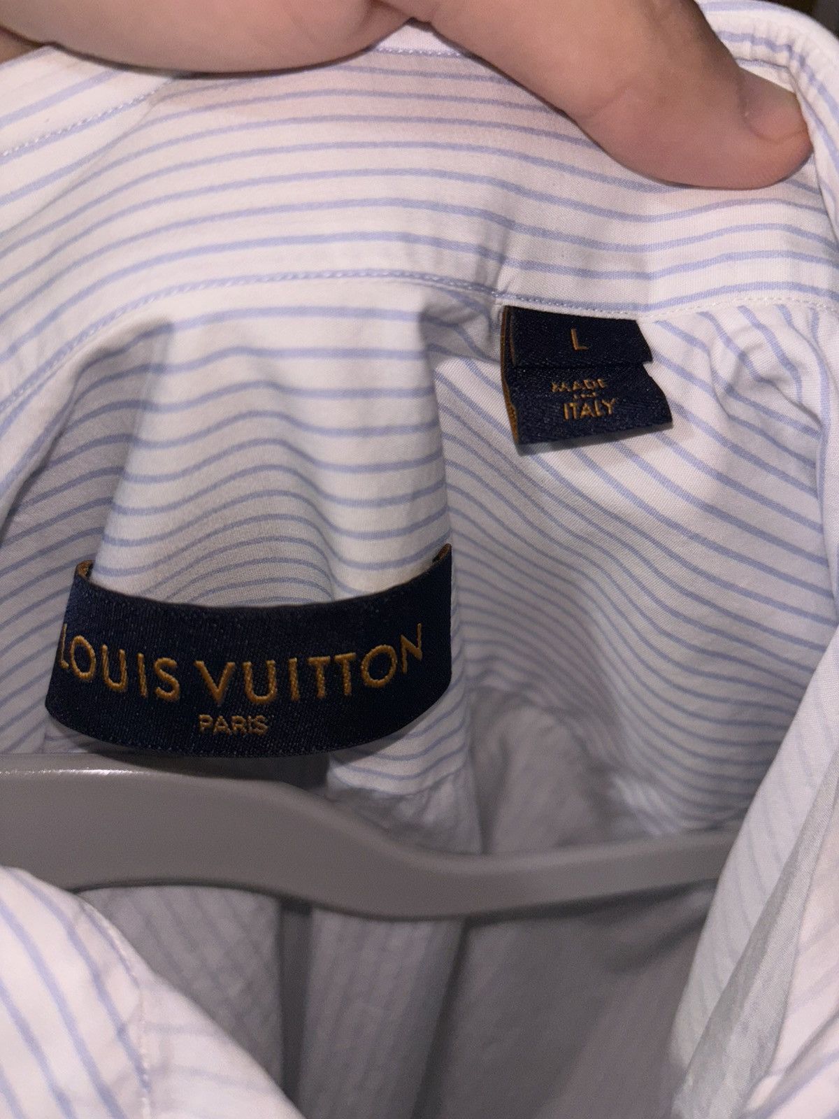Louis Vuitton Louis Vuitton Men's White striped Long Sleeve Dress Shirt Size US L / EU 52-54 / 3 - 3 Thumbnail
