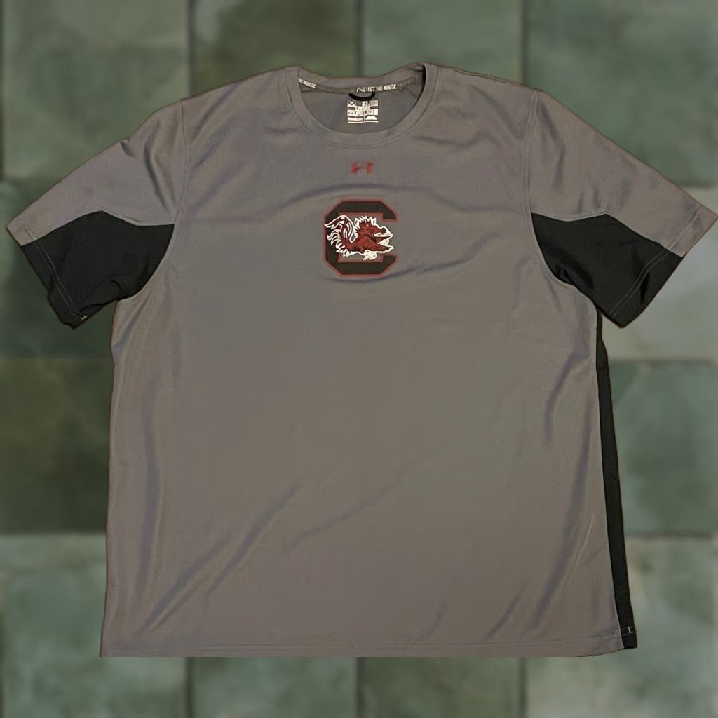 Under Armour Under Armour T-Shirt HeatGear Athletic Loose XXXL Gray USC Gamecocks Men Shirt Size US XXL / EU 58 / 5 - 1 Thumbnail
