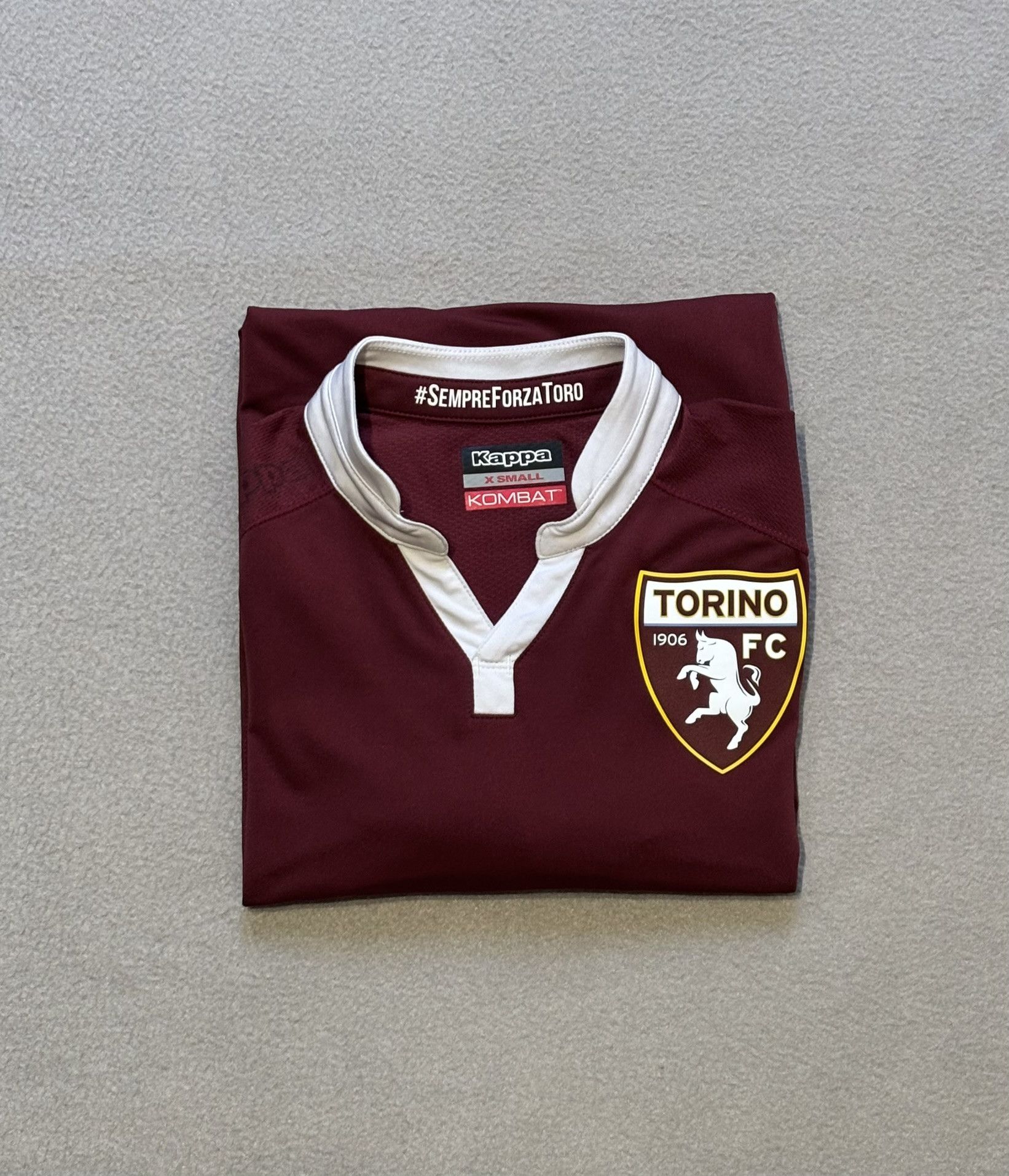 Kappa Torino FC 2015/2016 Kappa Football Jersey Size XS Size US XS / EU 42 / 0 - 20 Thumbnail