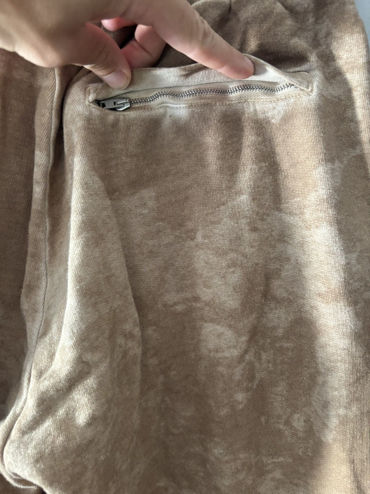 1017 ALYX 9SM 1017 ALYX 9SM Camo Sweatpants Size US 32 / EU 48 - 3 Thumbnail
