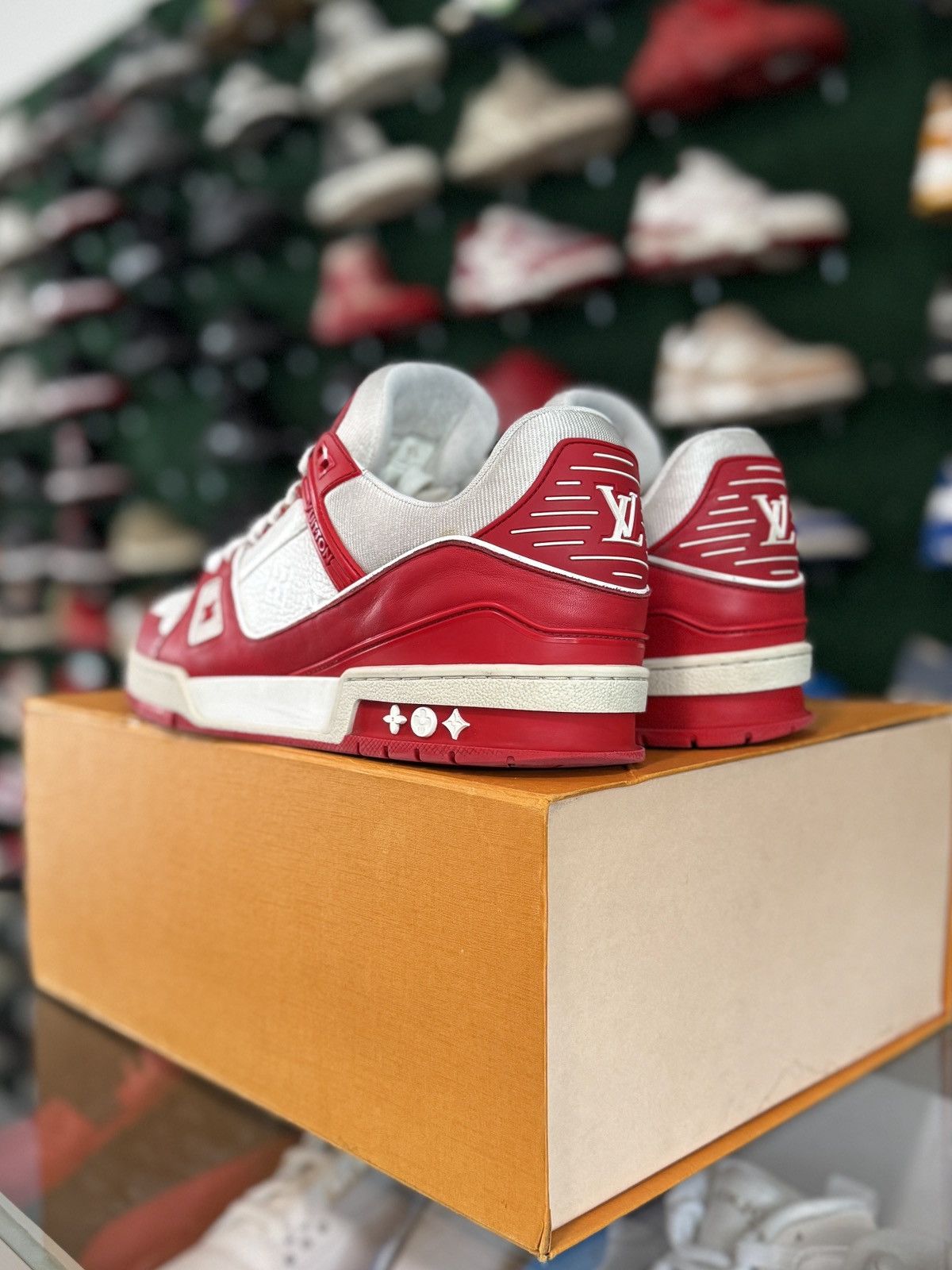 Louis Vuitton Louis Vuitton Trainer White Red ‘Product Red’ Size US 9.5 / EU 42-43 - 4 Thumbnail