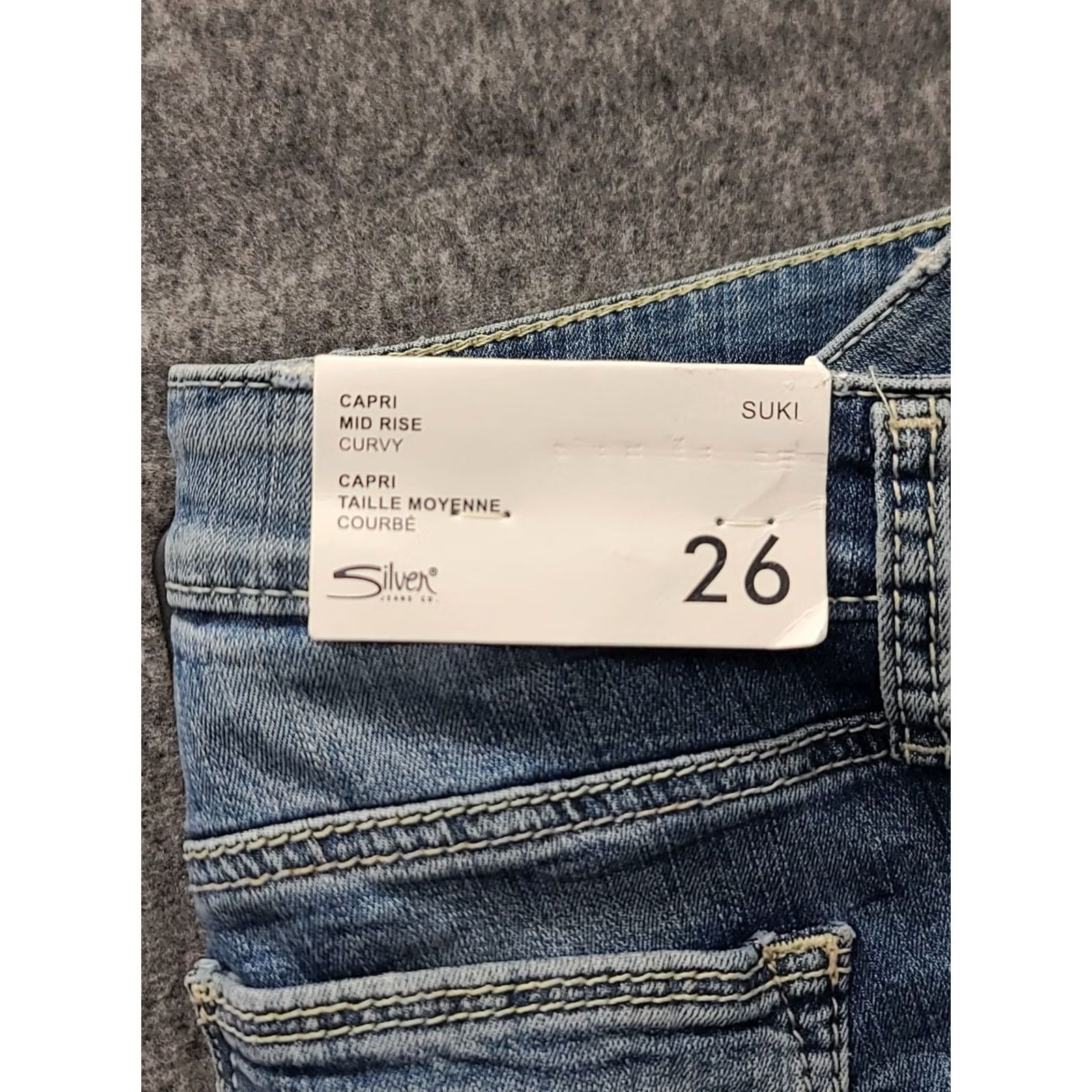 Silver Jeans Co. Silver Jeans Capri Womens 26x22 Suki Curvy Mid Rise Distressed Stretch Denim Blue 5-Pocket Mens? Womens Size 26" / US 2 / IT 38 - 2 Thumbnail