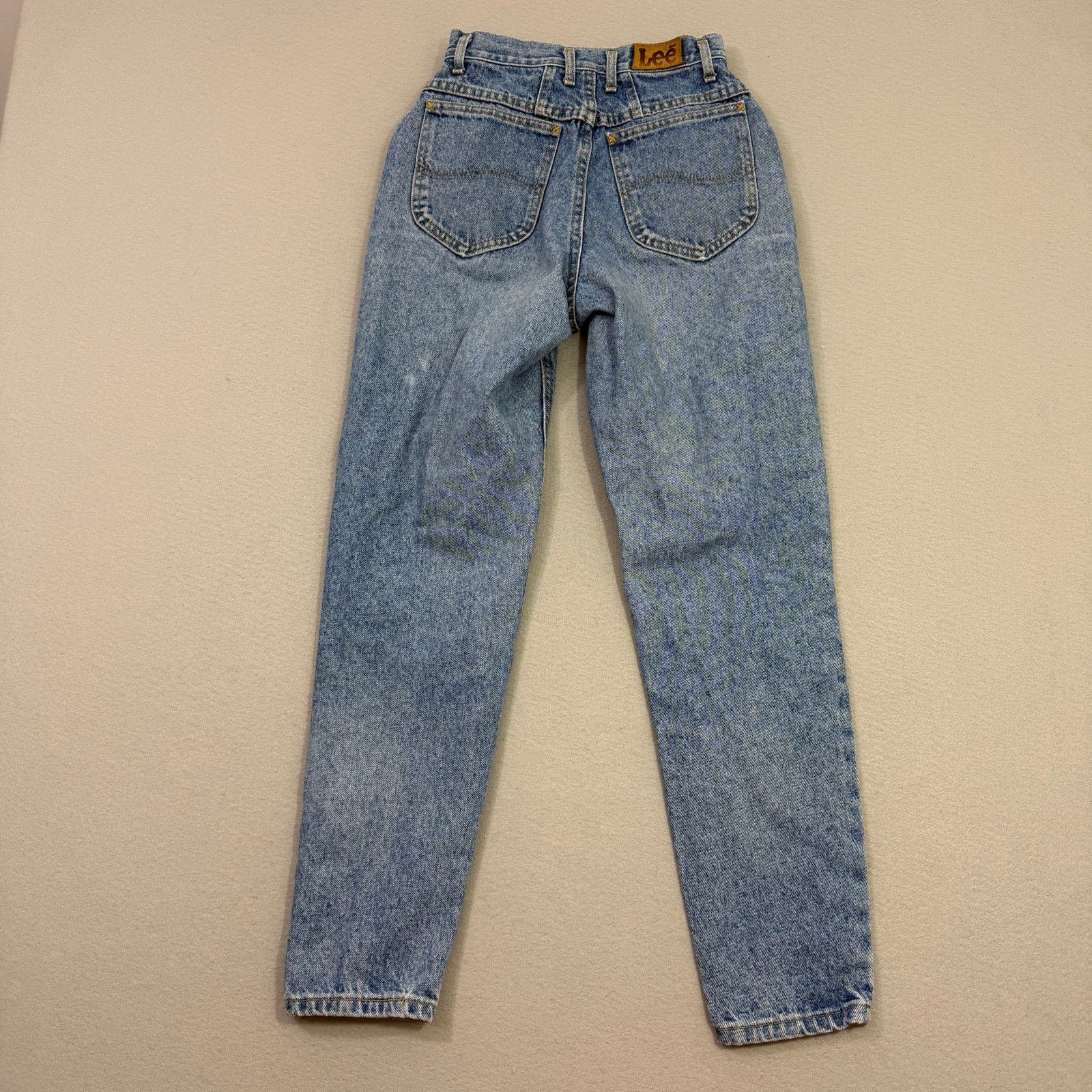 Vintage Vintage Lee Jeans Women's 7 Med (24x29) Faded High Rise Mom Size 24" / US 00 / IT 34 - 8 Thumbnail