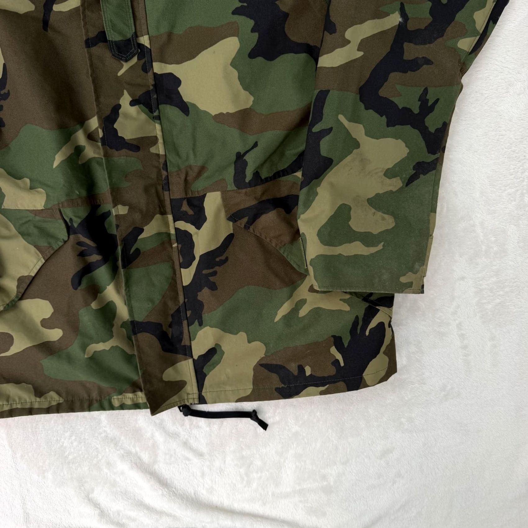 Vintage VINTAGE US Military Tennessee Corp Jacket Mens Large Camouflage Hooded Insulated Waterproof Parka Coat Size US L / EU 52-54 / 3 - 4 Thumbnail