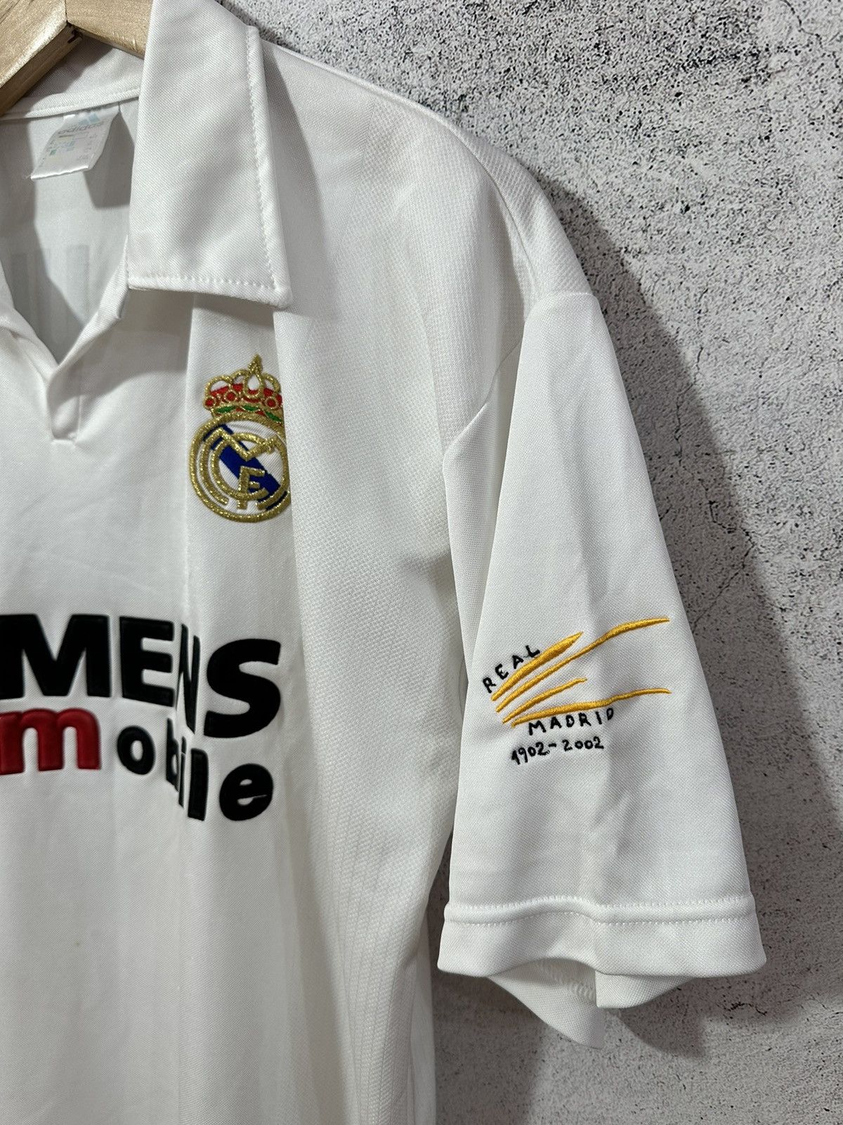 Adidas Real Madrid Home Jersey 2002/2002 Adidas #7 Raul Size US XL / EU 56 / 4 - 6 Thumbnail