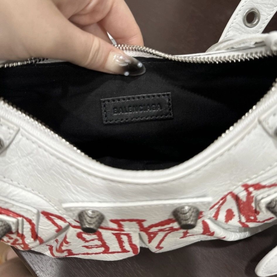 Balenciaga Agneau Arena Lunar Le Cagole Shoulder Bag XS Size ONE SIZE - 2 Thumbnail
