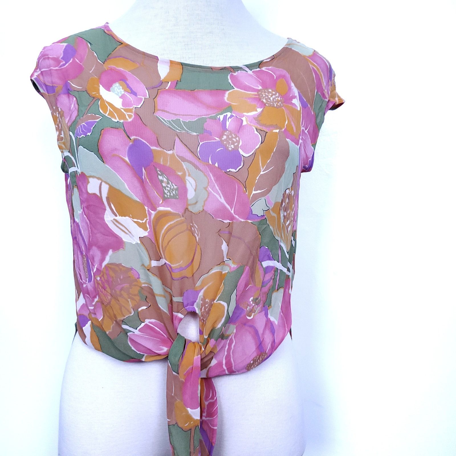Mila Schon Vintage Mila Schön Sheer Tie Sleeveless Top Flower 44 (8) Size M / US 6-8 / IT 42-44 - 1 Thumbnail