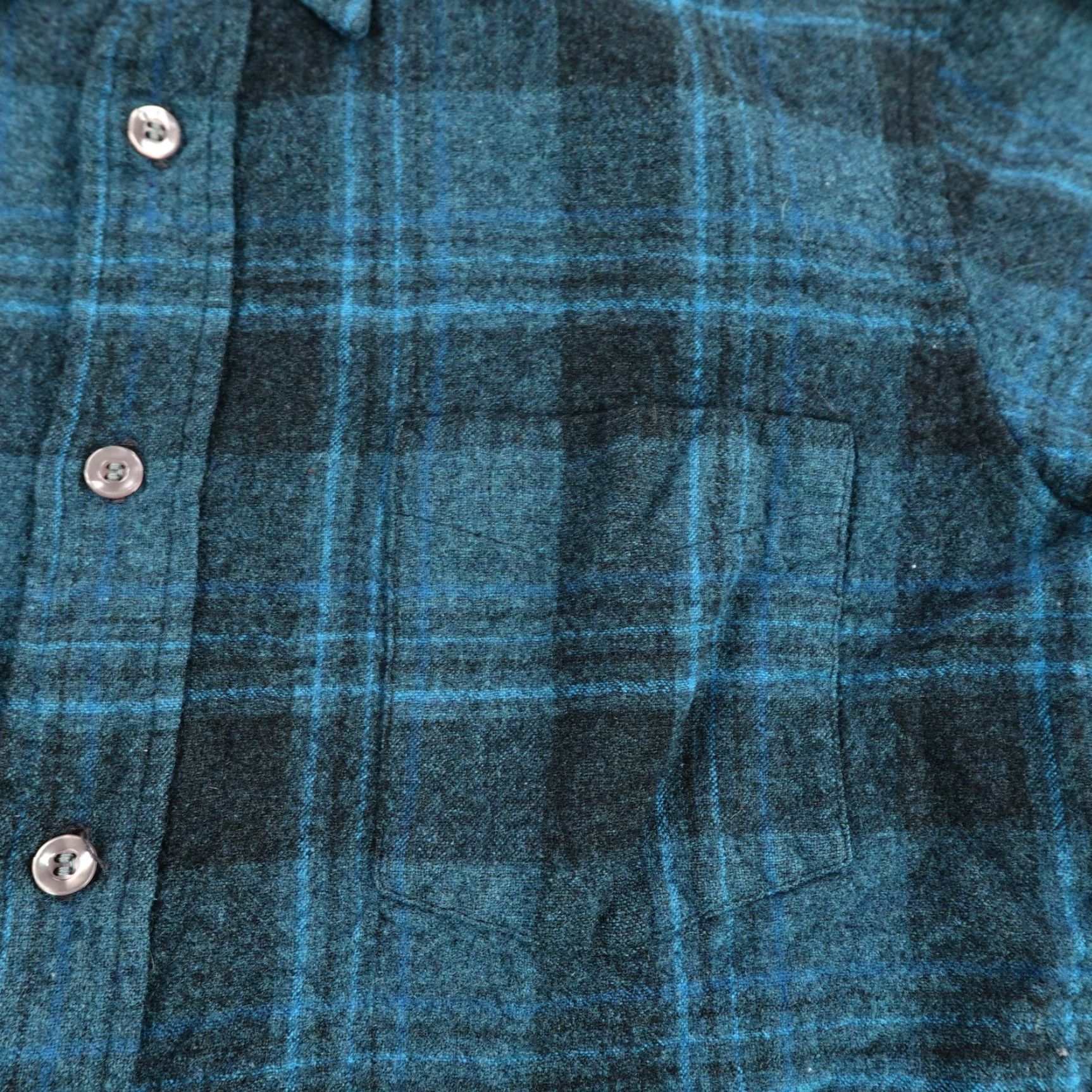 Pendleton VINTAGE Pendleton Shirt Mens Large Blue Plaid Wool Flannel Button-Up 70s 80s Outdoor Warmth Size US L / EU 52-54 / 3 - 3 Thumbnail