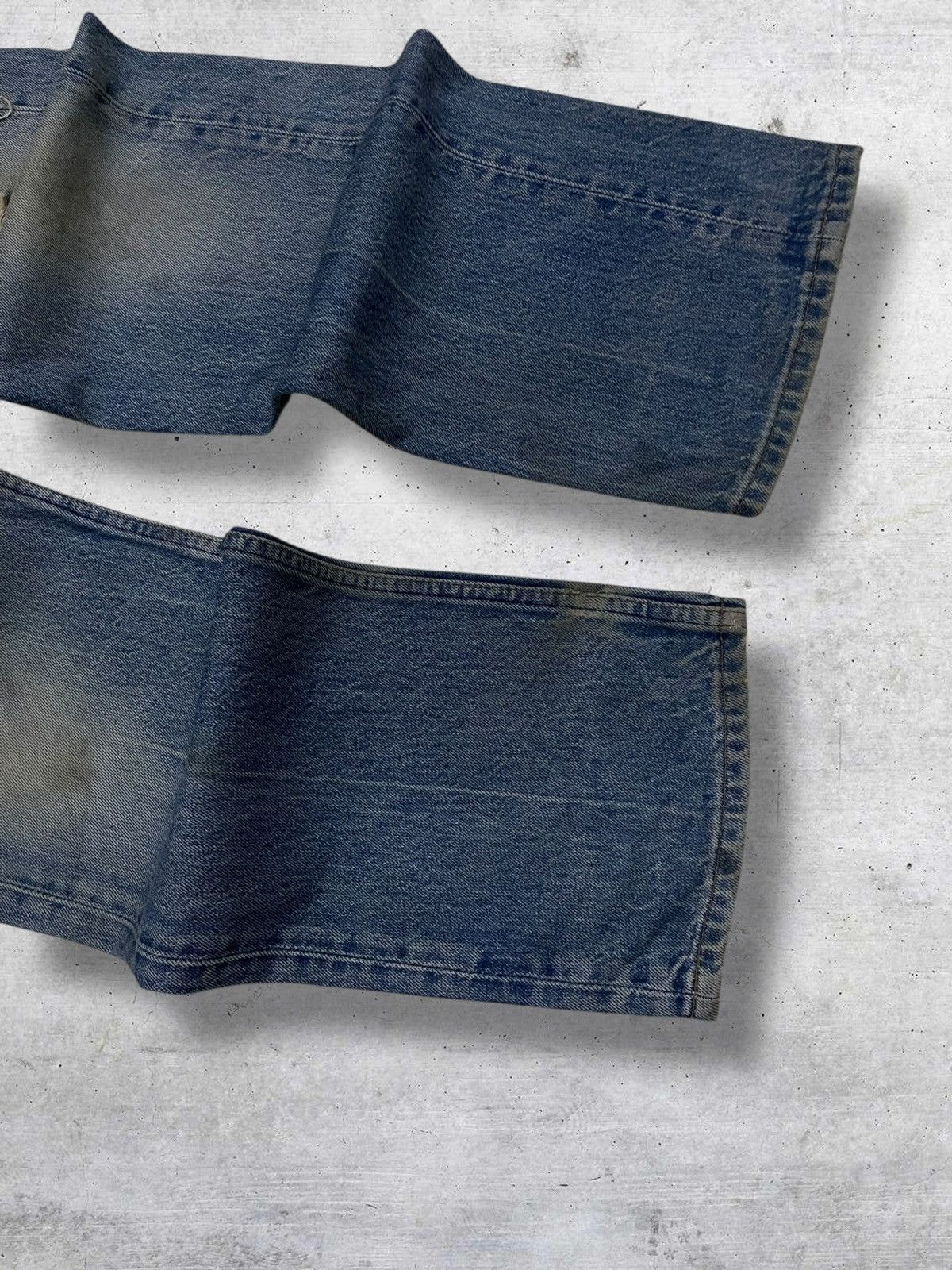 Levi's Vintage Clothing VINTAGE 501 LEVIS OG 90S DESIGNER RIPPED MUDWASH DIRT DENIM Size US 32 / EU 48 - 5 Thumbnail