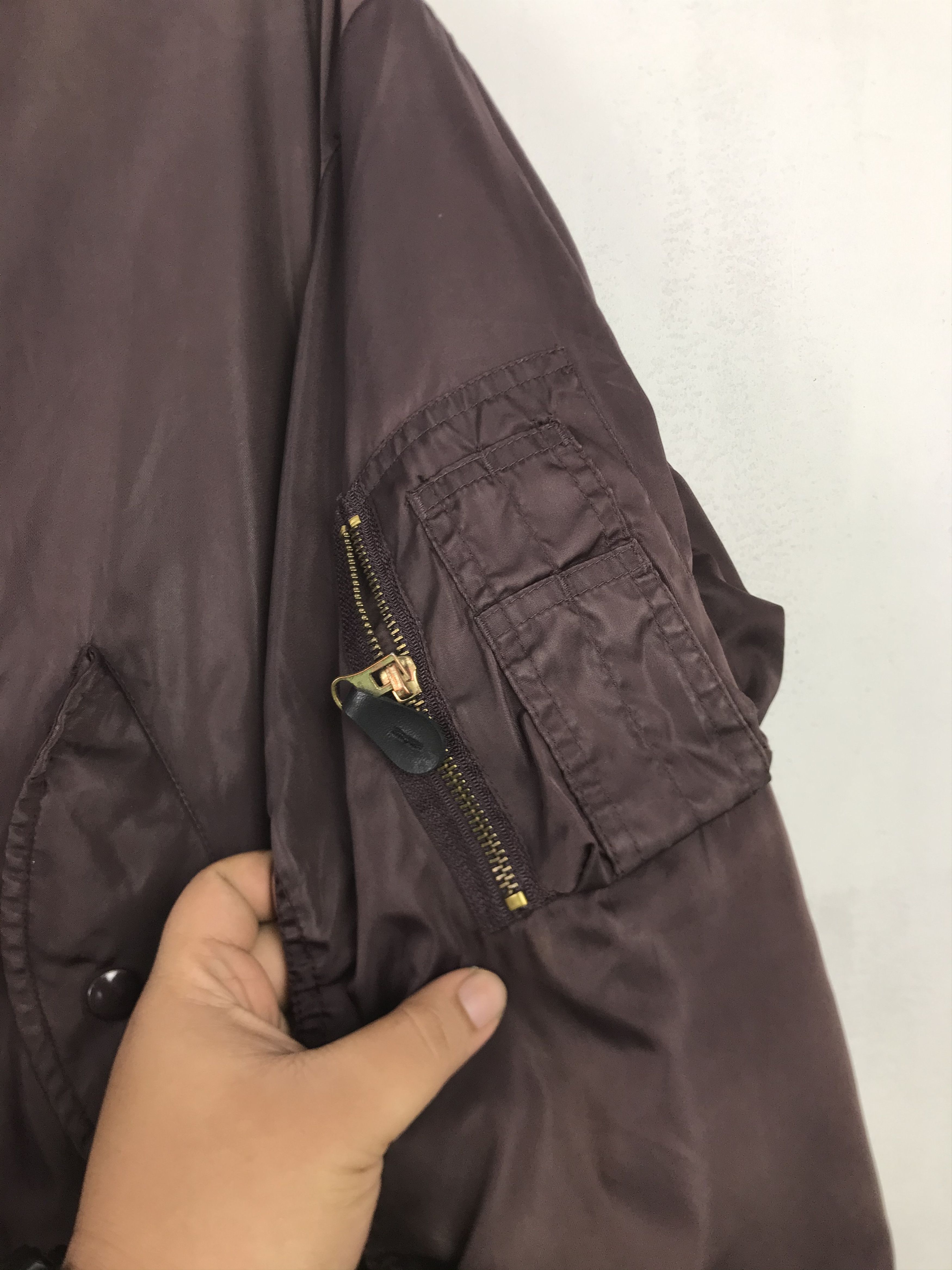 Japanese Brand Vintage Maroon Bomber Jacket Sunfaded Distressed Size US XXL / EU 58 / 5 - 8 Thumbnail