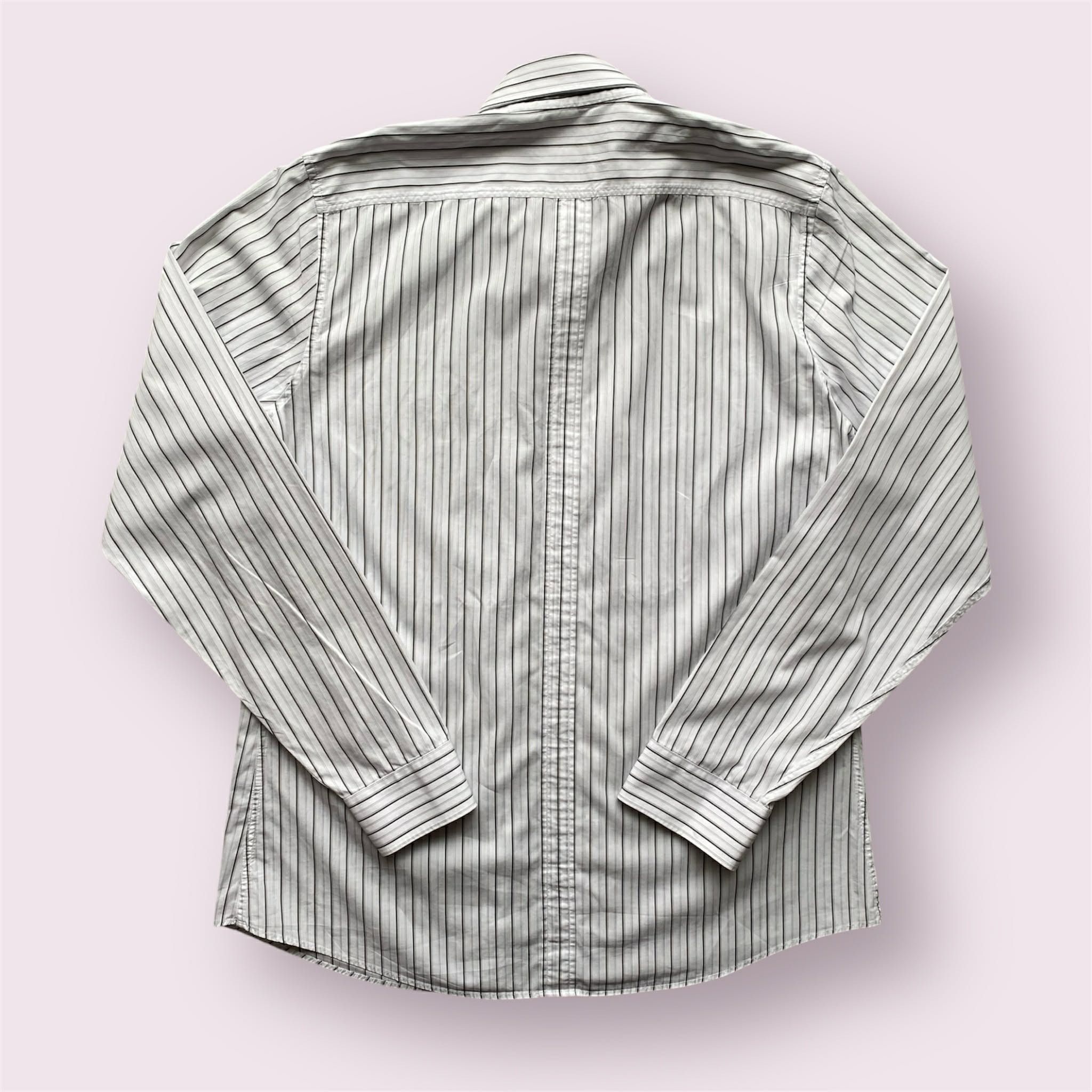 Gucci Gucci Striped Button Up Long Sleeve GC Logo No Buttons Size US M / EU 48-50 / 2 - 2 Thumbnail