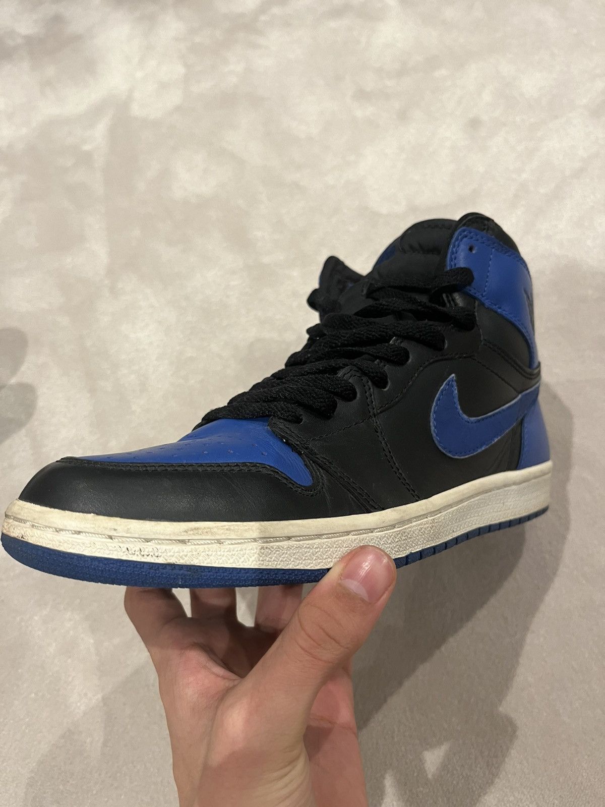 Nike RARE Jordan 1 “royal blue” 1/27000 release 2001 Size US 8.5 / EU 41-42 - 8 Thumbnail