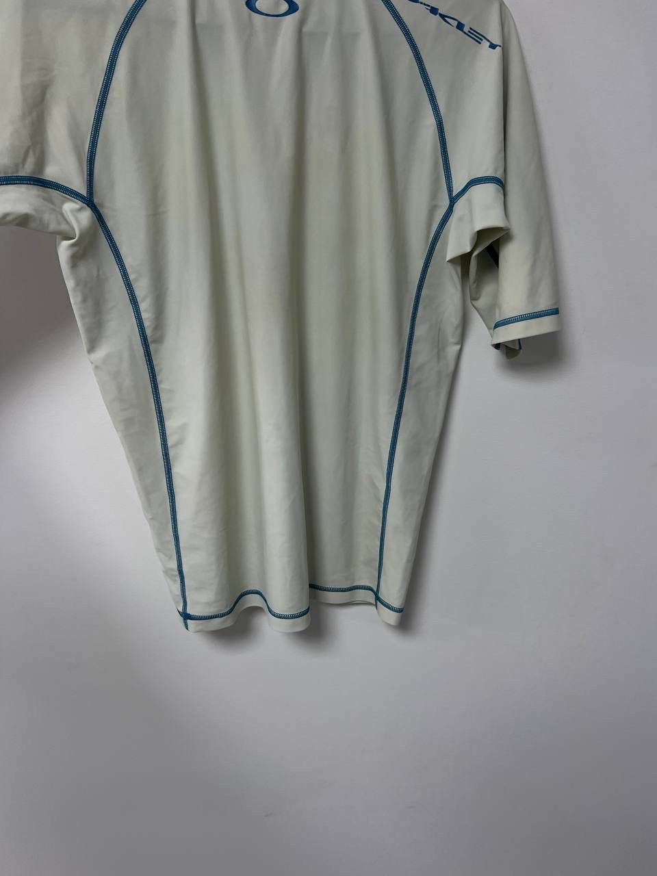 Other Vintage Oakley Compression Shirt Swim Run Athletic sz 2XL Size US XXL / EU 58 / 5 - 22 Thumbnail
