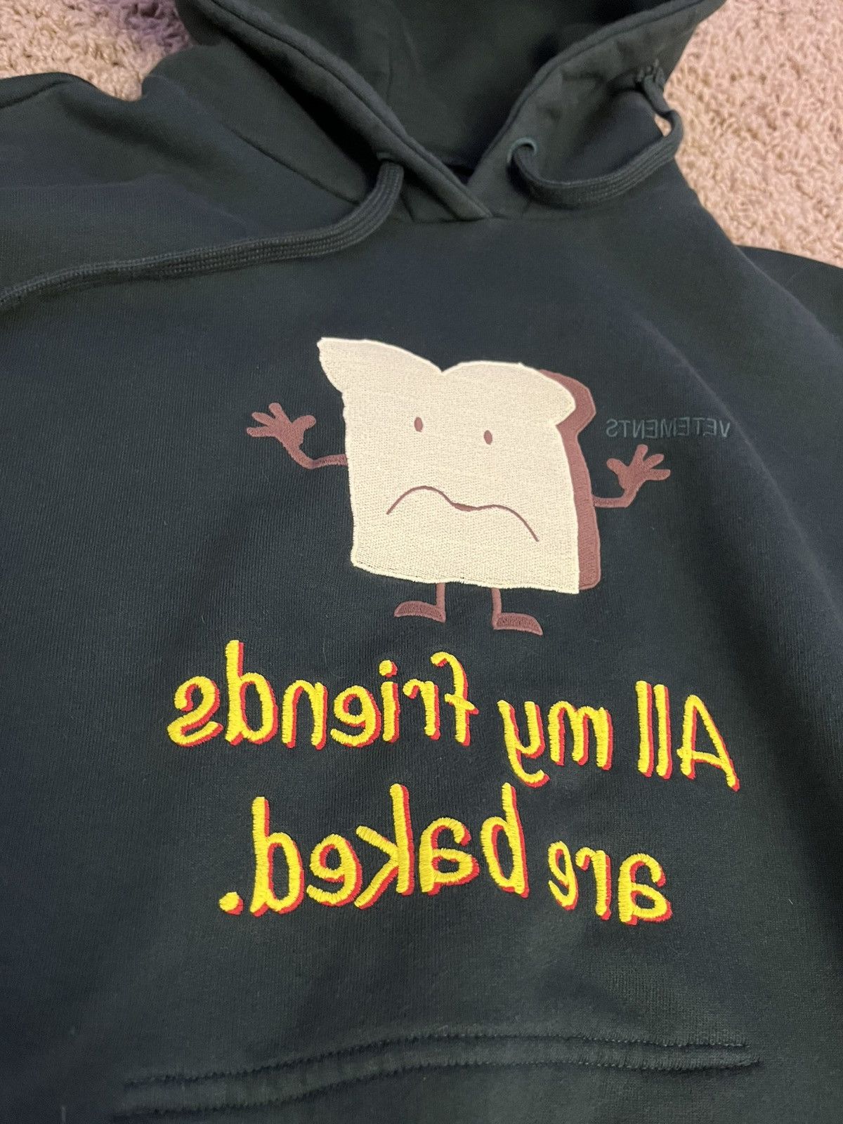 Vetements All my friends are baked Vetements hoodie Size US S / EU 44-46 / 1 - 7 Thumbnail