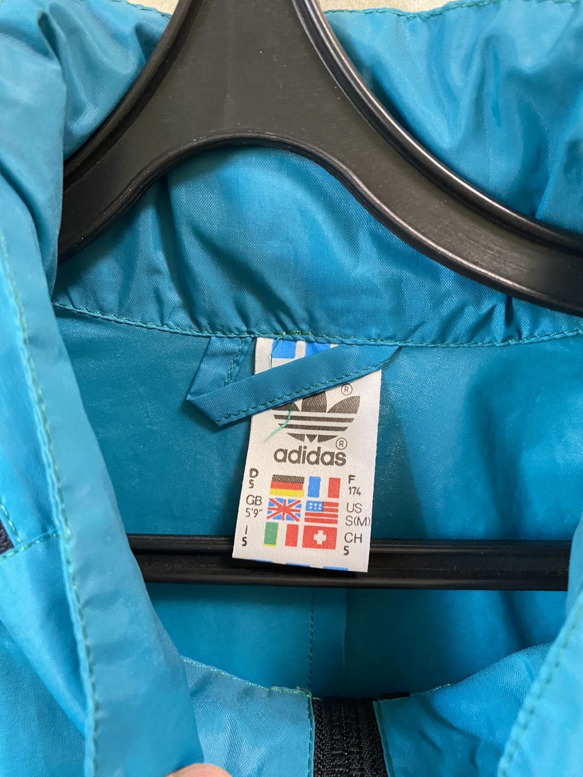Adidas Raincoat adidas originals Size US M / EU 48-50 / 2 - 3 Thumbnail