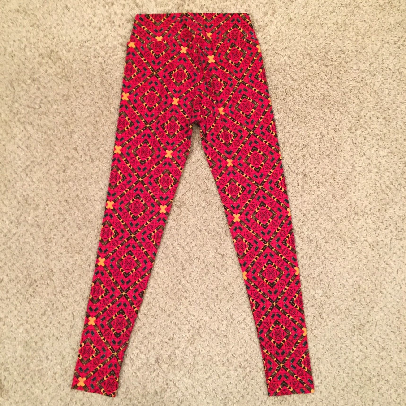 Vintage LuLaRoe Leggings One Size OS Red Geometric NWOT Size 42" / US 20 - 6 Thumbnail