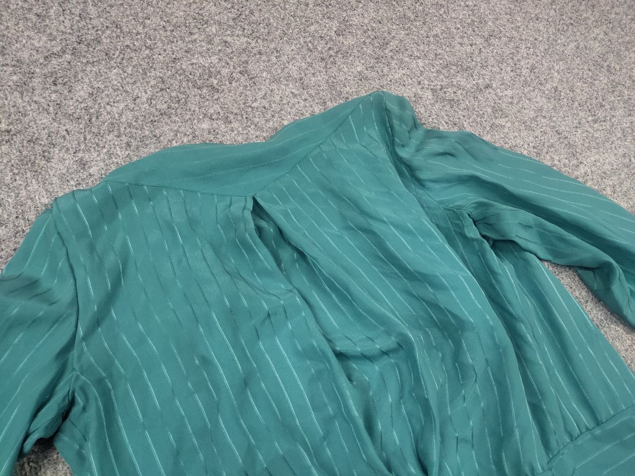 Dior Rare Vintage Christian Dior tricots et coordonnées silk suit Size L / US 10 / IT 46 - 11 Thumbnail