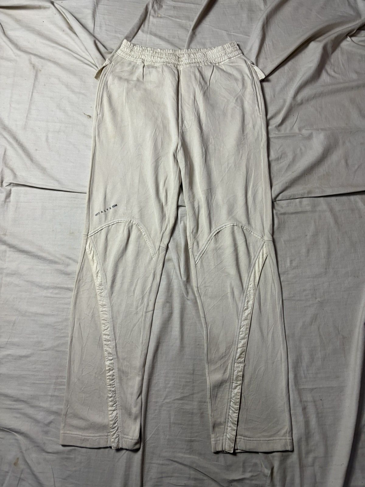 1017 ALYX 9SM Alyx Half Assymetric Pants Size US 30 / EU 46 - 1 Thumbnail