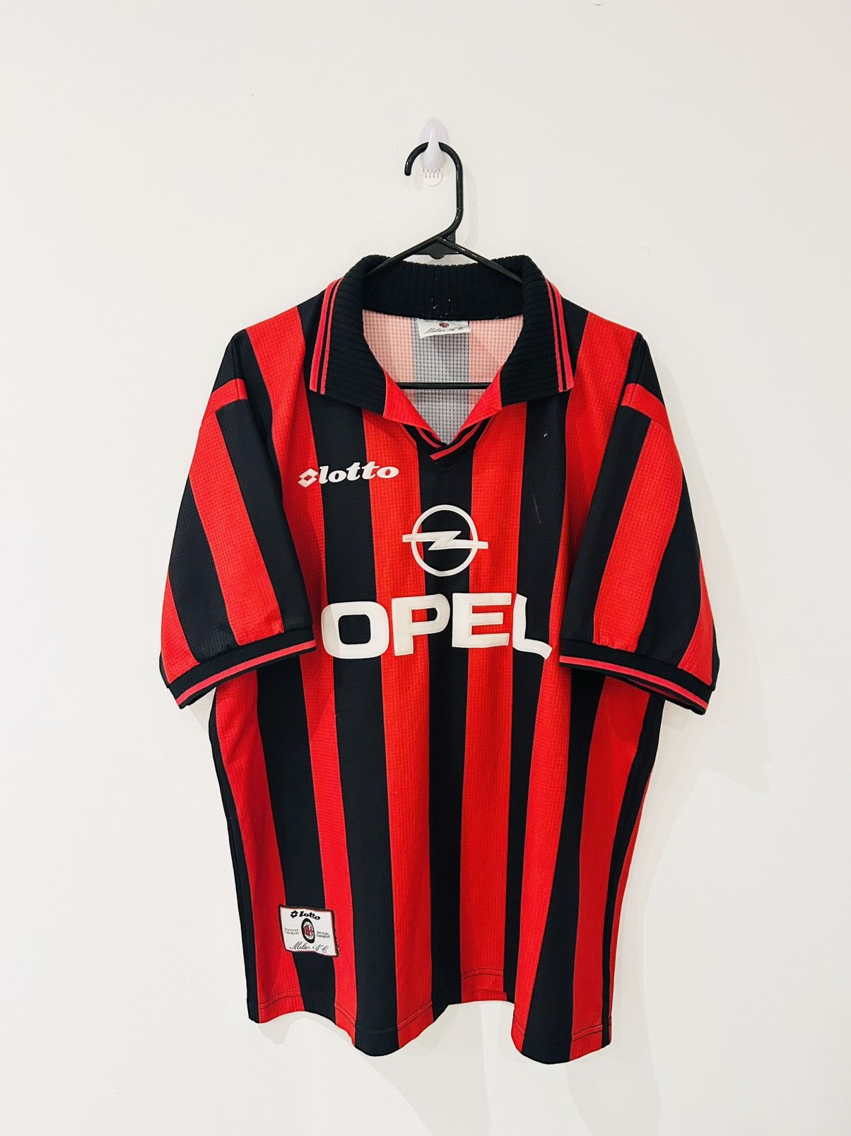 Lotto Sport × Vintage Ac milan 1997/98 home jersey Size US XL / EU 56 / 4 - 1 Thumbnail