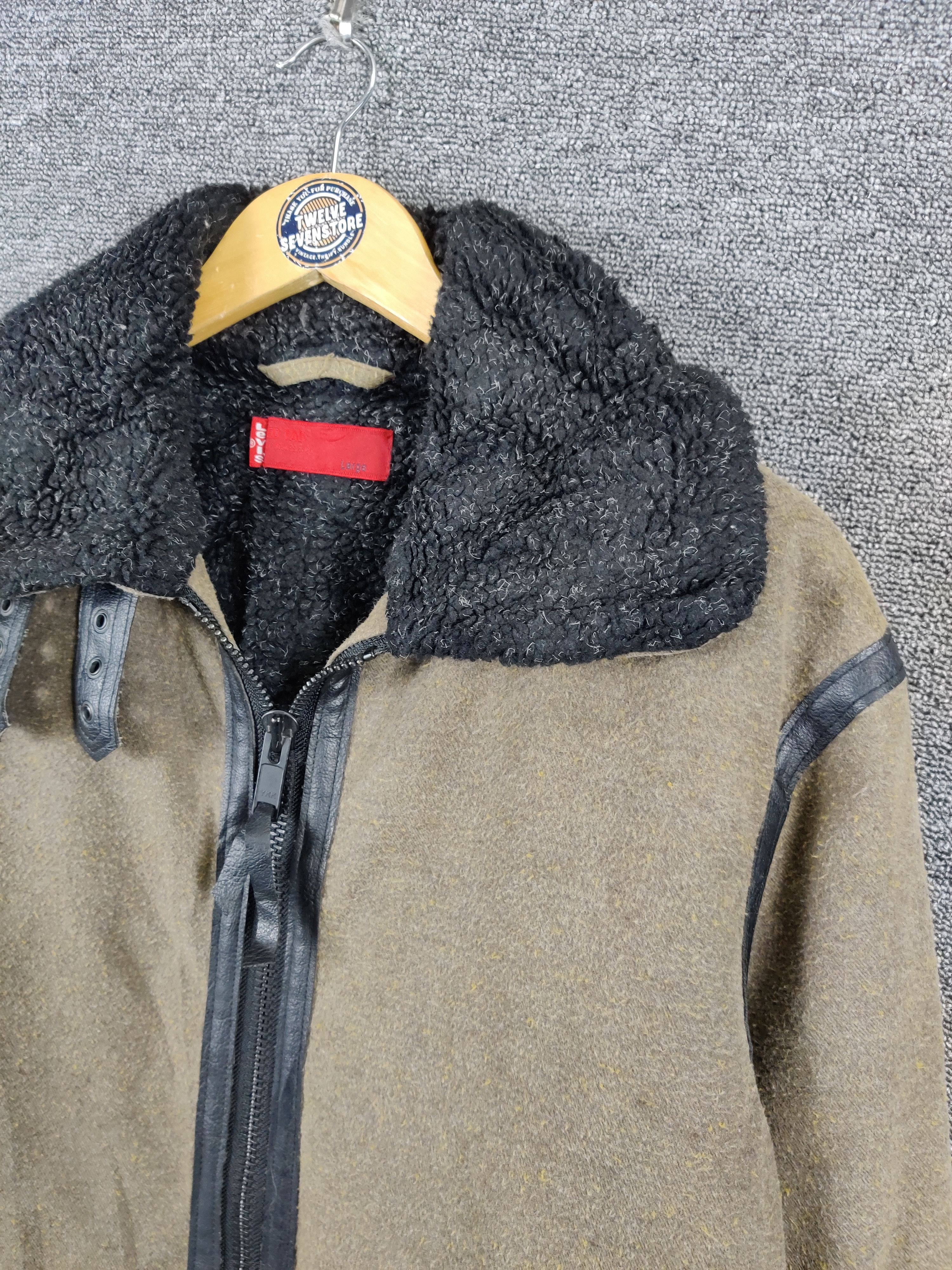 Levi's Vintage Clothing Vintage Levi's Shearling Denim B3 Style Jacket Size US L / EU 52-54 / 3 - 5 Thumbnail