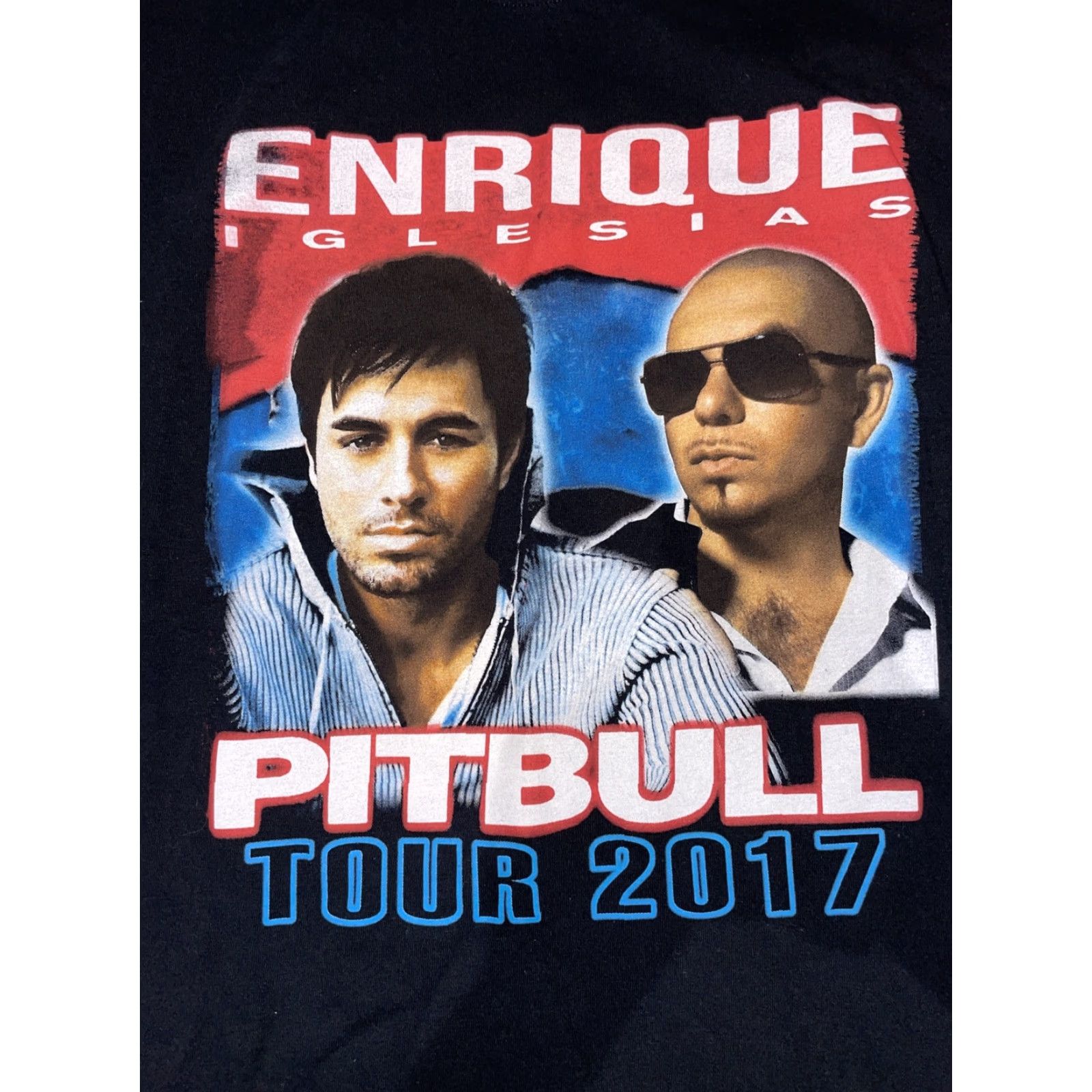 Gildan VINTAGE Enrique Iglesias Pitbull Tour 2017 Graphic T Shirt Unisex Adults Black XL Cotton Size XL Size US XL / EU 56 / 4 - 2 Thumbnail
